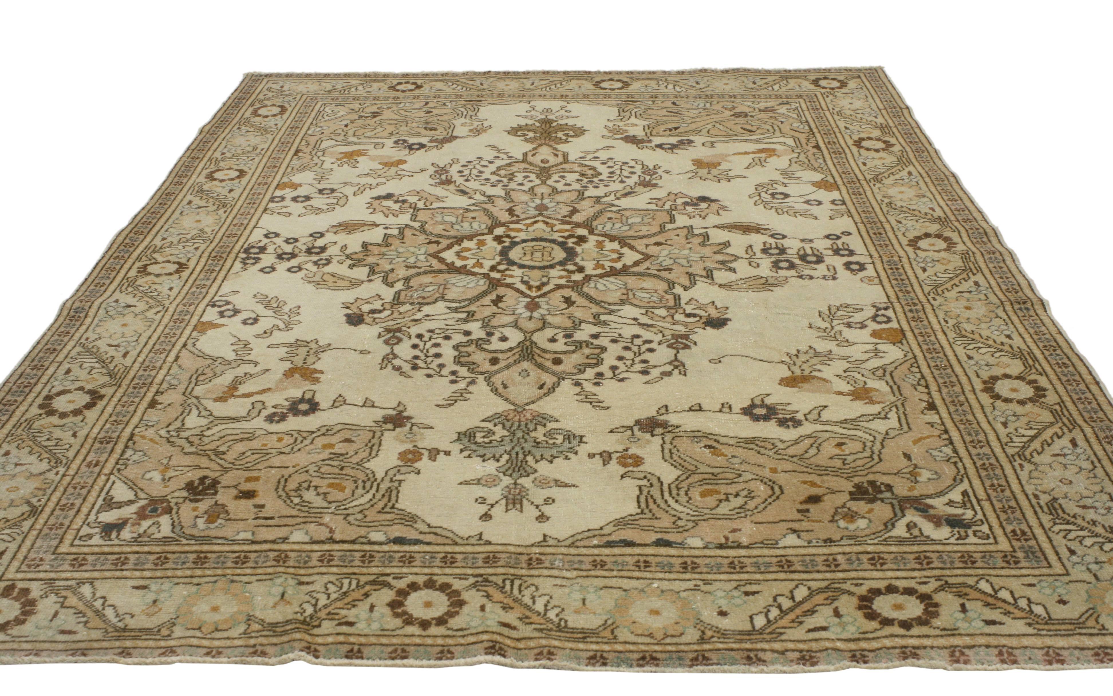 Hand-Knotted Vintage Turkish Sivas Rug with Transitional Style in Light Colors For Sale