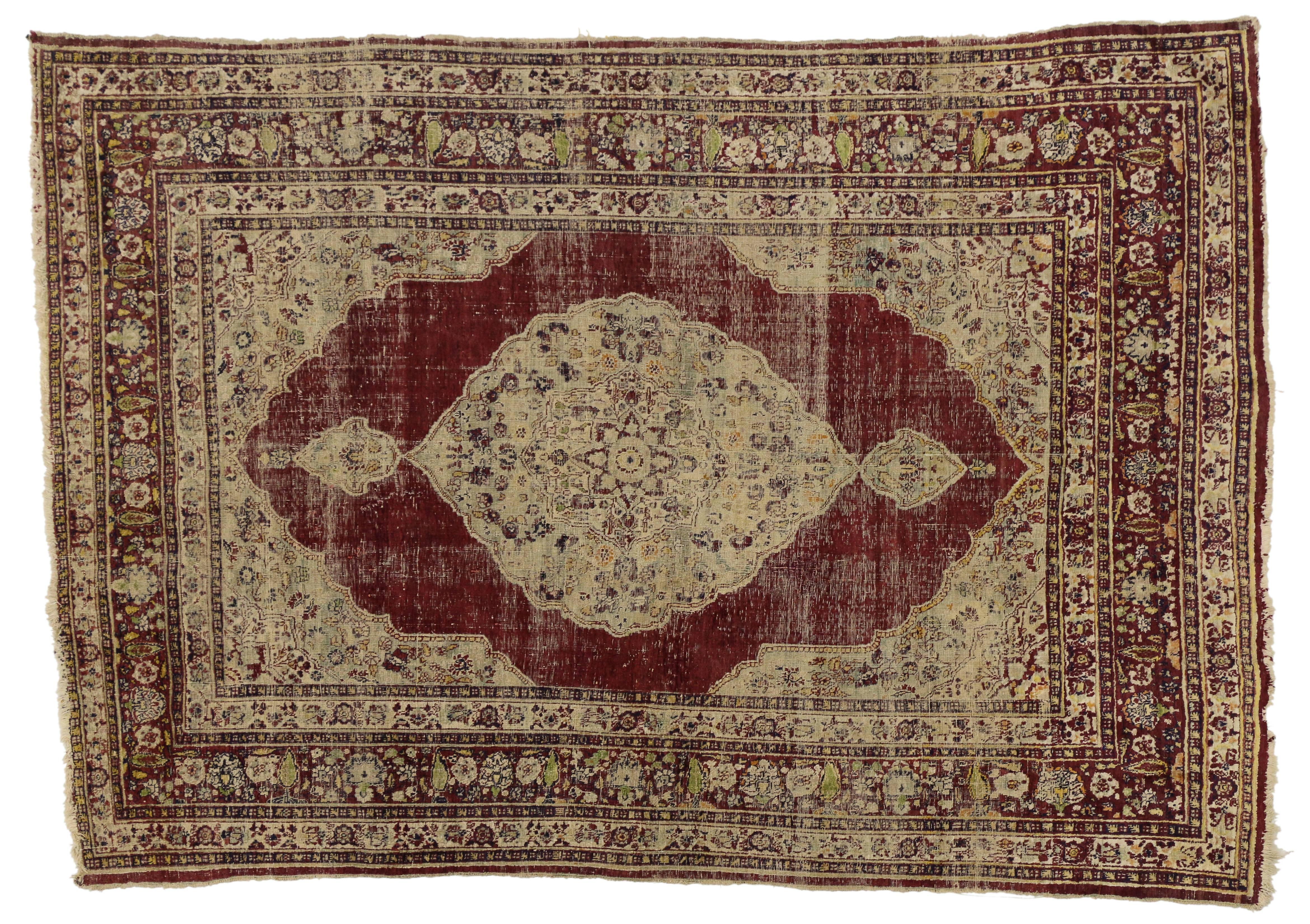 Tappeto Tabriz persiano d'epoca con stile industriale moderno in vendita 1