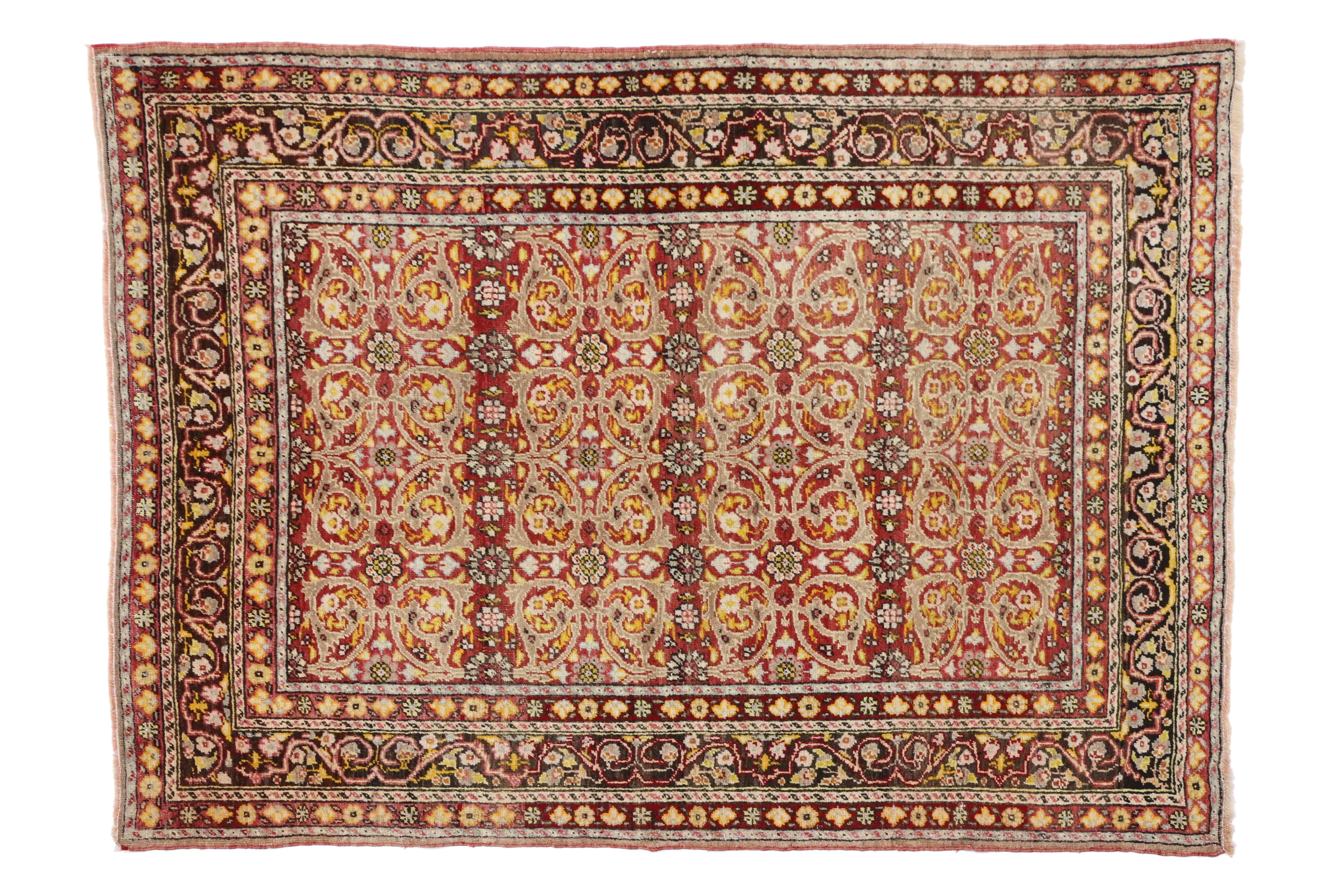 Wool Vintage Turkish Oushak Rug with Traditional Style  For Sale