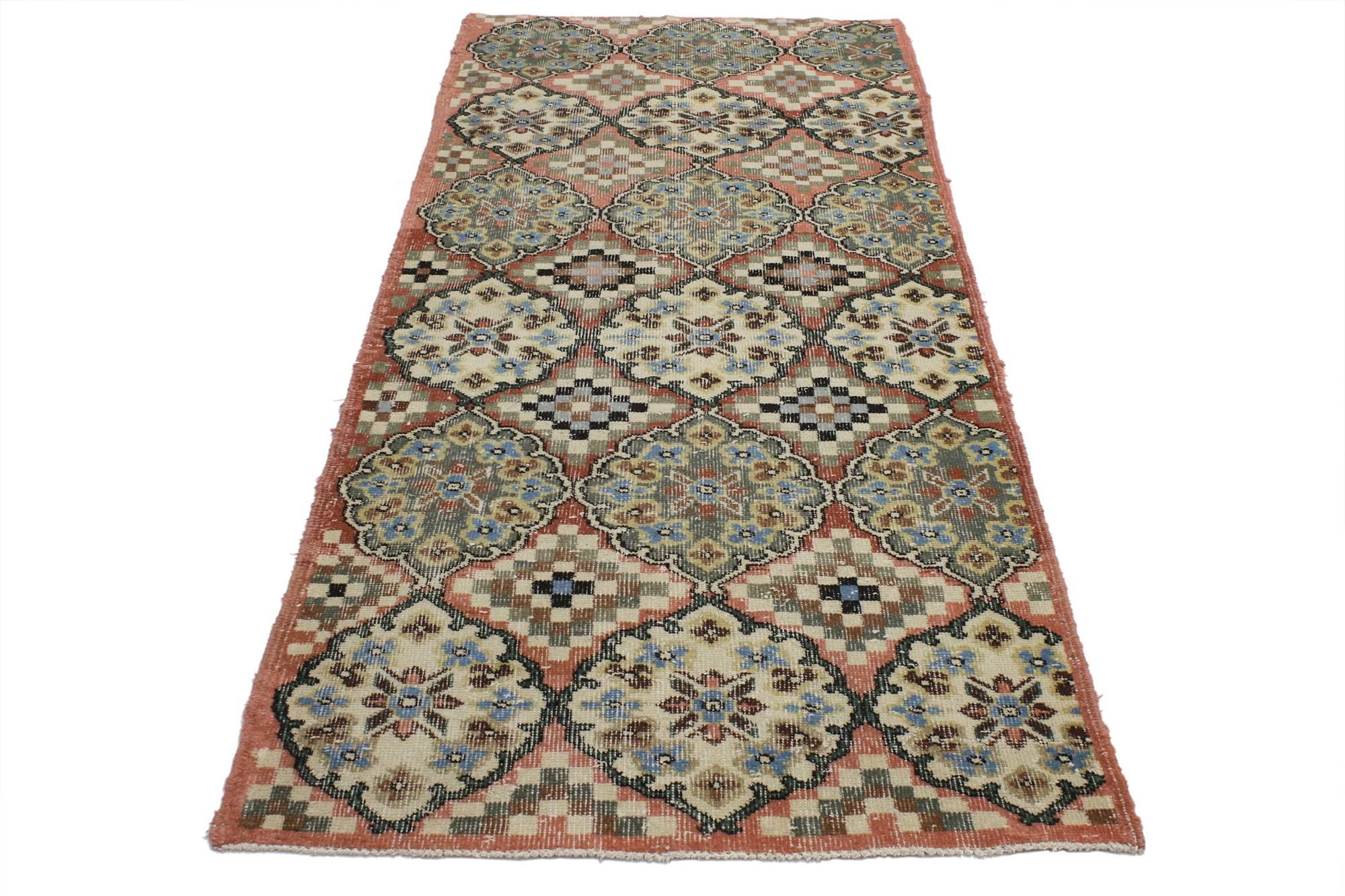 52013, distressed vintage Turkish Sivas accent rug in Swedish Farmhouse Style. This distressed Turkish Sivas rug features large alternating cusped medallions and stair-step amulets in rows of three in reverse color palettes. This vintage Turkish