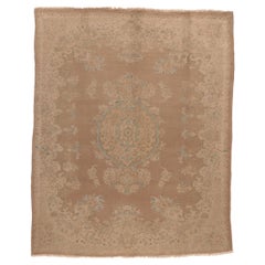 Persischer Sarouk-Teppich im Vintage-Stil mit warmen, neutralen Farben