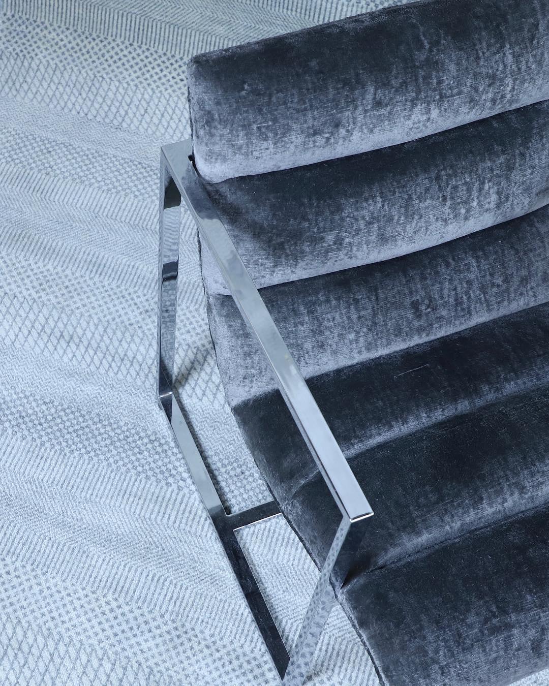 Noué à la main Nouveau tapis gris transitionnel avec style contemporain minimaliste en vente