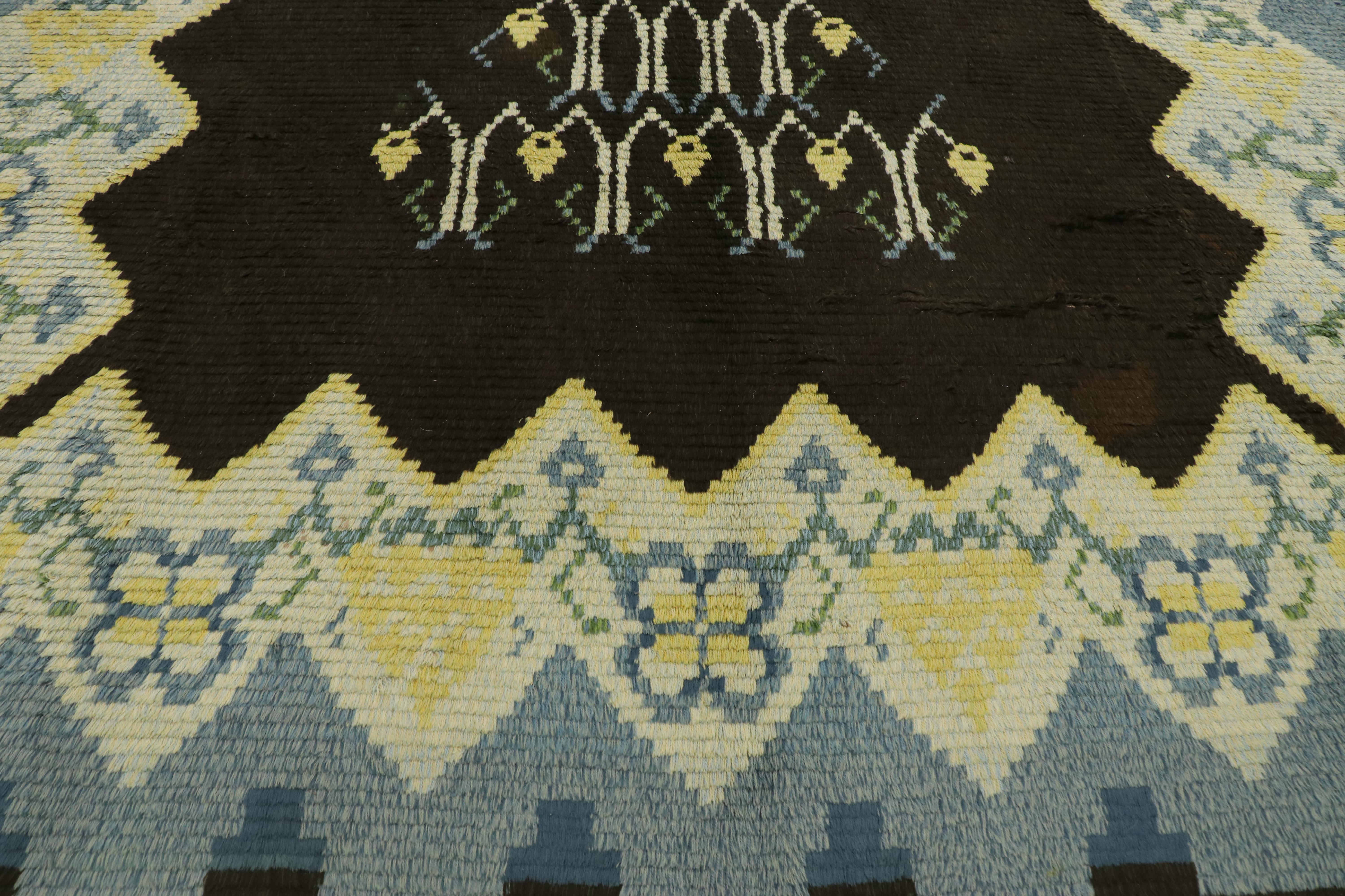 Vintage Swedish Rya Shag Rug with Scandinavian Modern Style and Danish Design In Good Condition For Sale In Dallas, TX