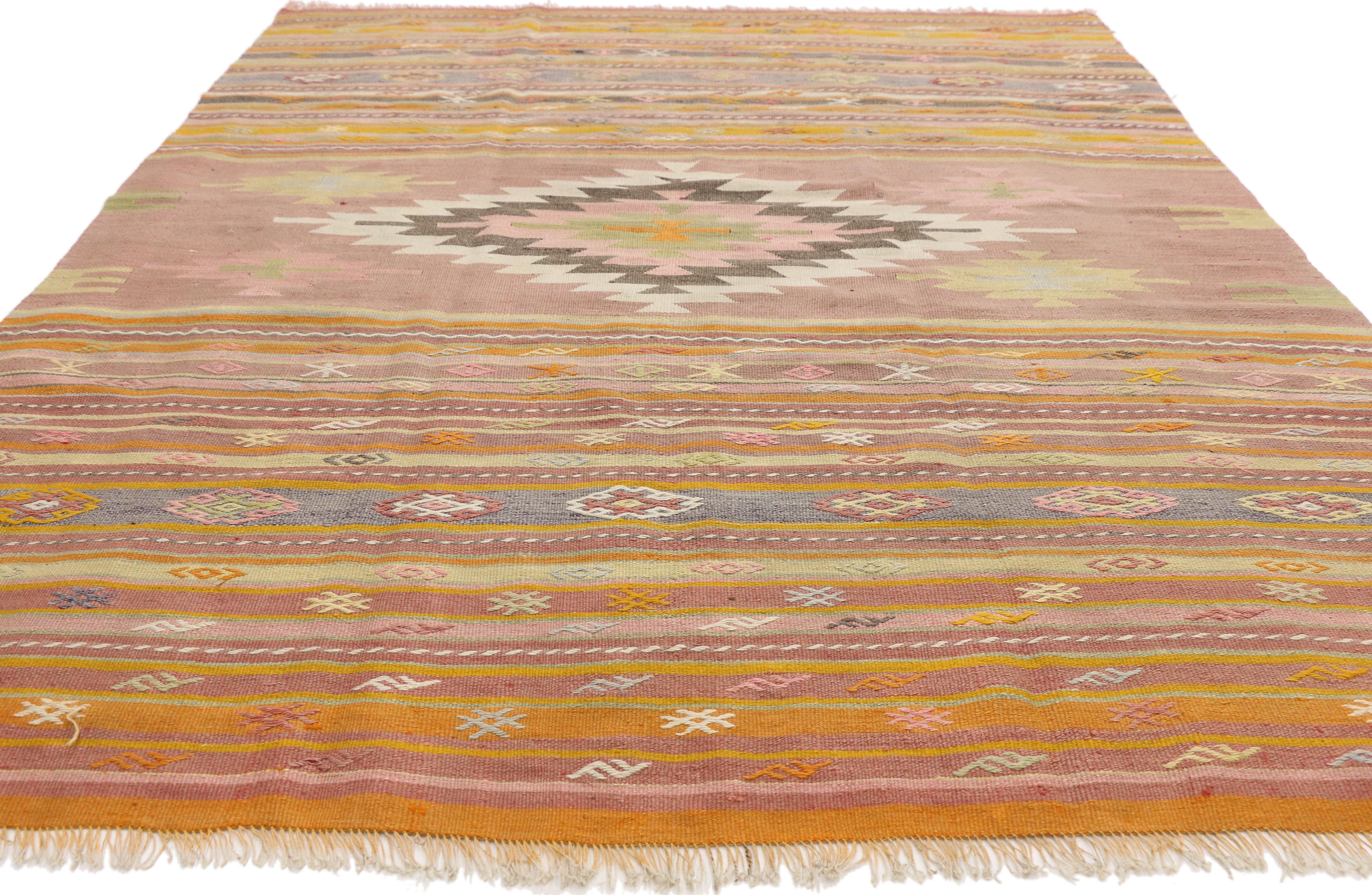 Hand-Woven Southwestern Bohemian Vintage Turkish Kilim Rug Flat-Weave Kilim Tribal Rug