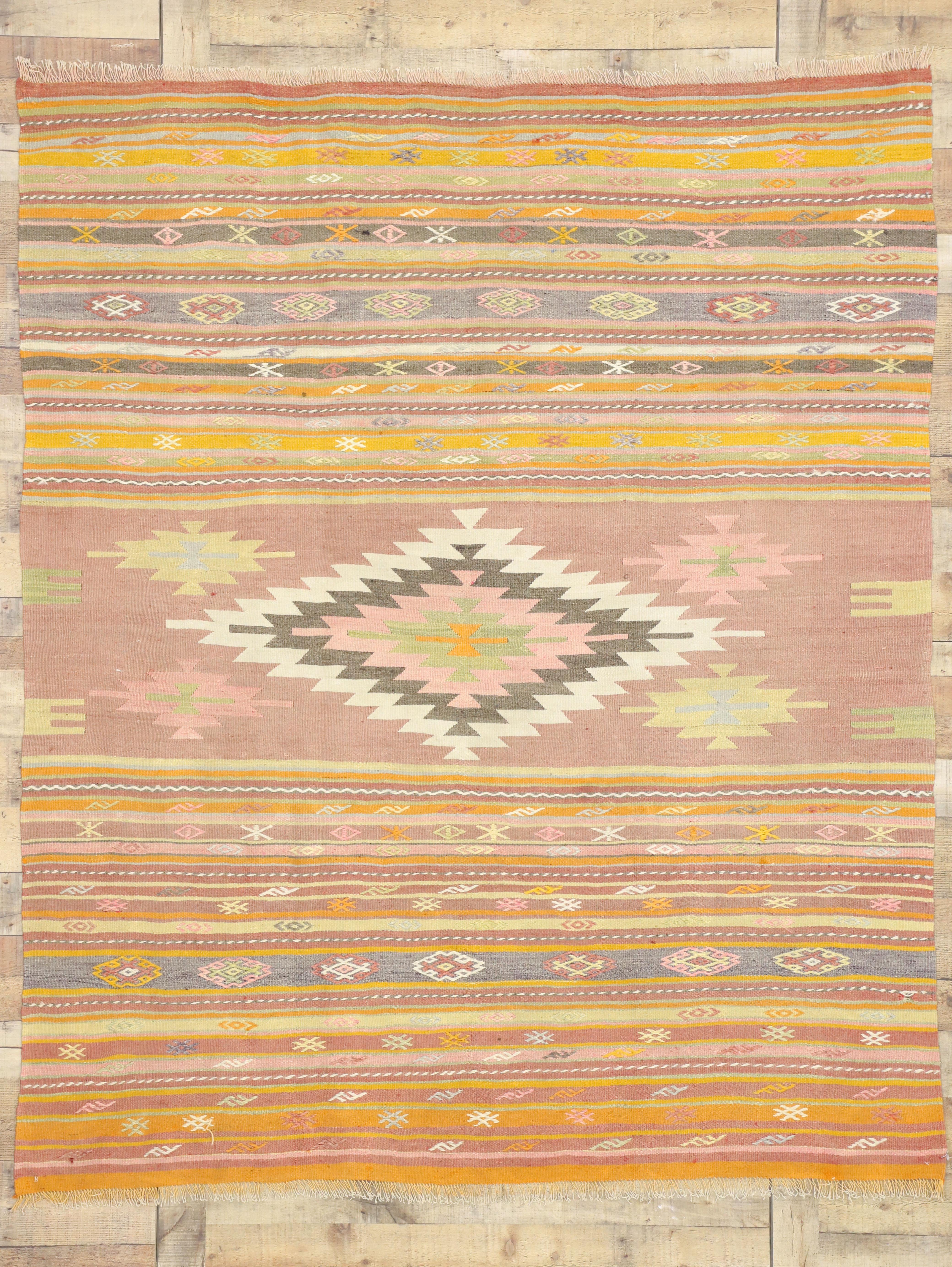Southwestern Bohemian Vintage Turkish Kilim Rug Flat-Weave Kilim Tribal Rug 1