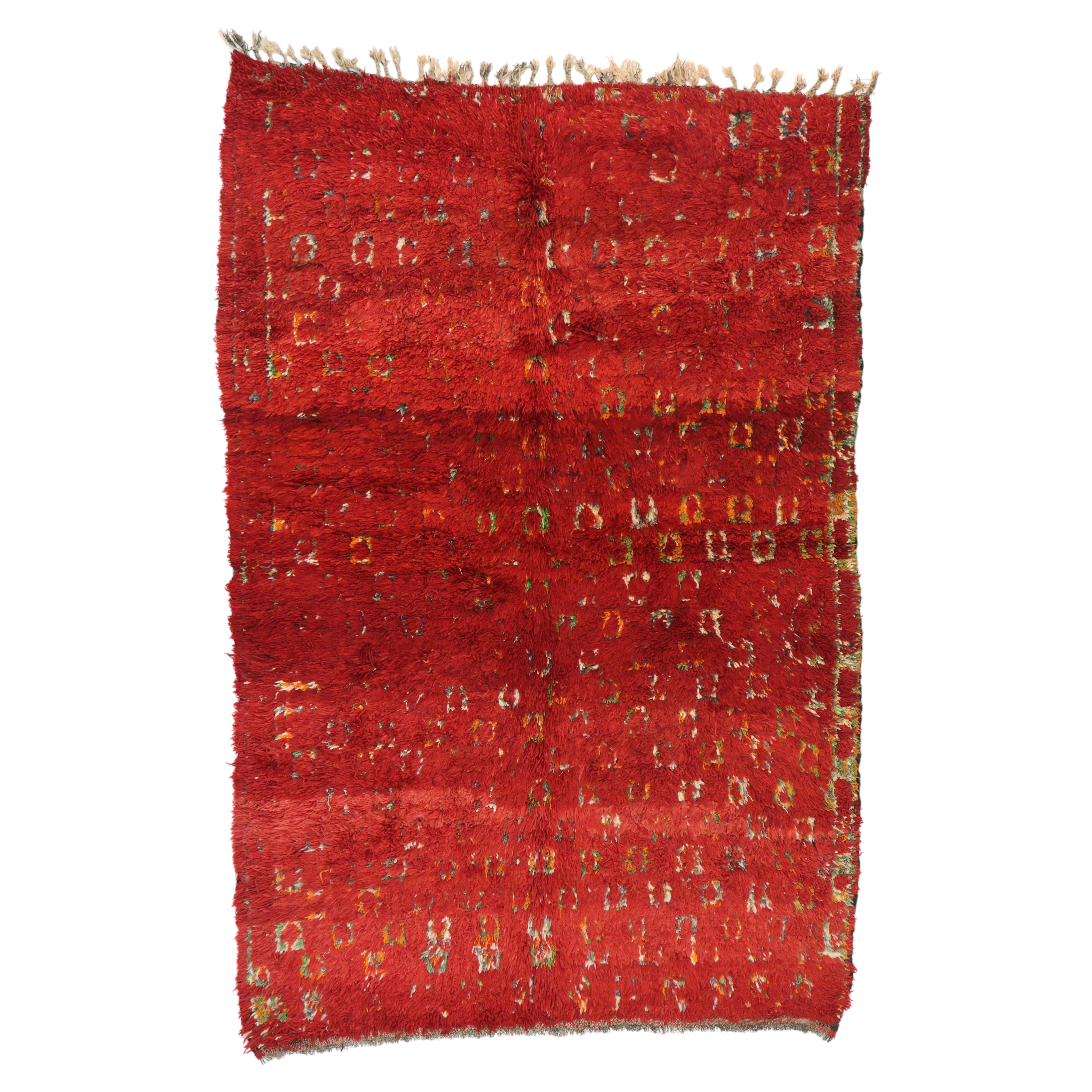 The Crimson Nomad: A Beni M’Guild Moroccan Masterpiece of Tribal Vitality