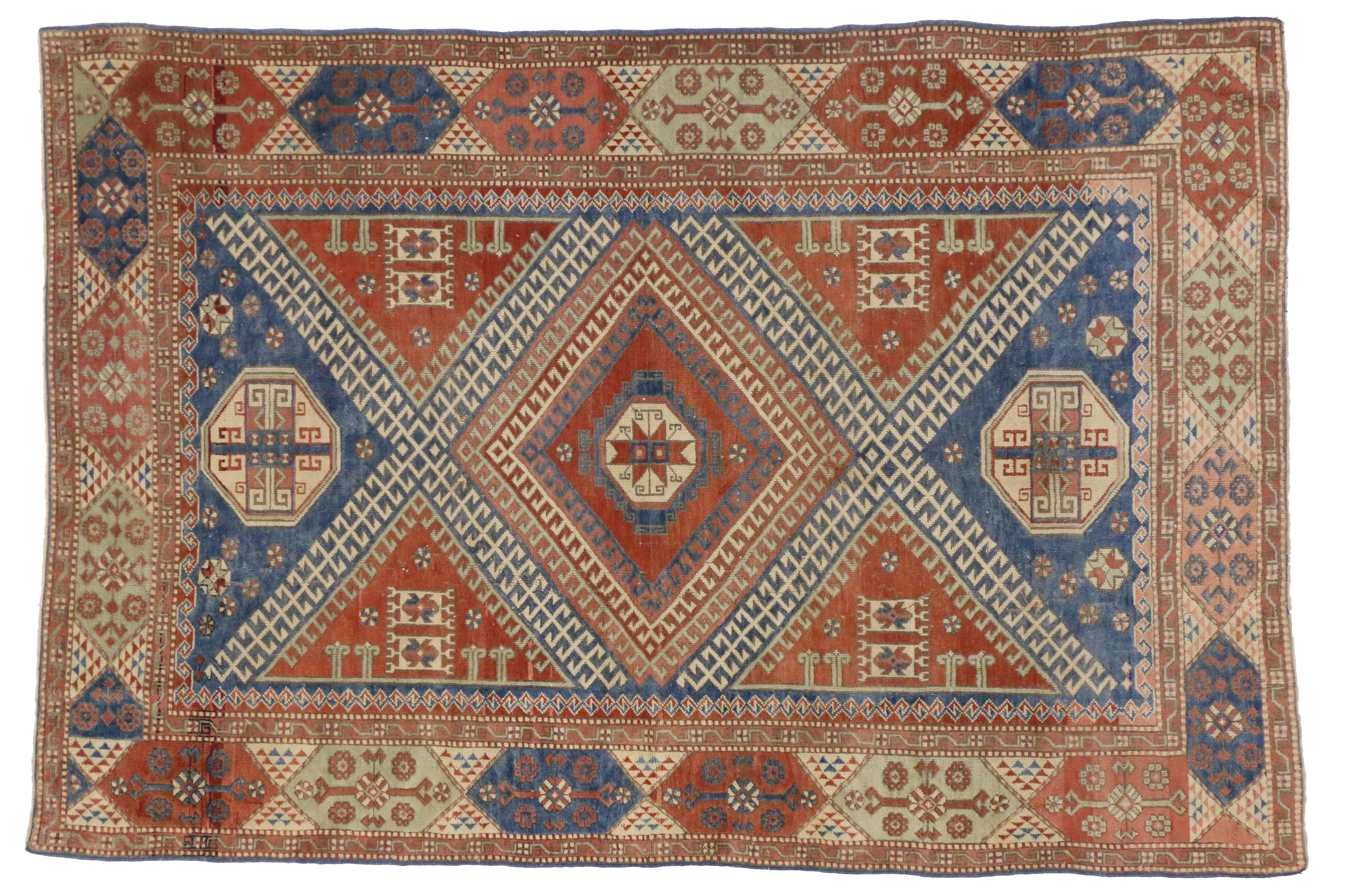 Mid-Century Modern Vintage Turkish Bergama Rug with Nomadic Tribal Style For Sale 4