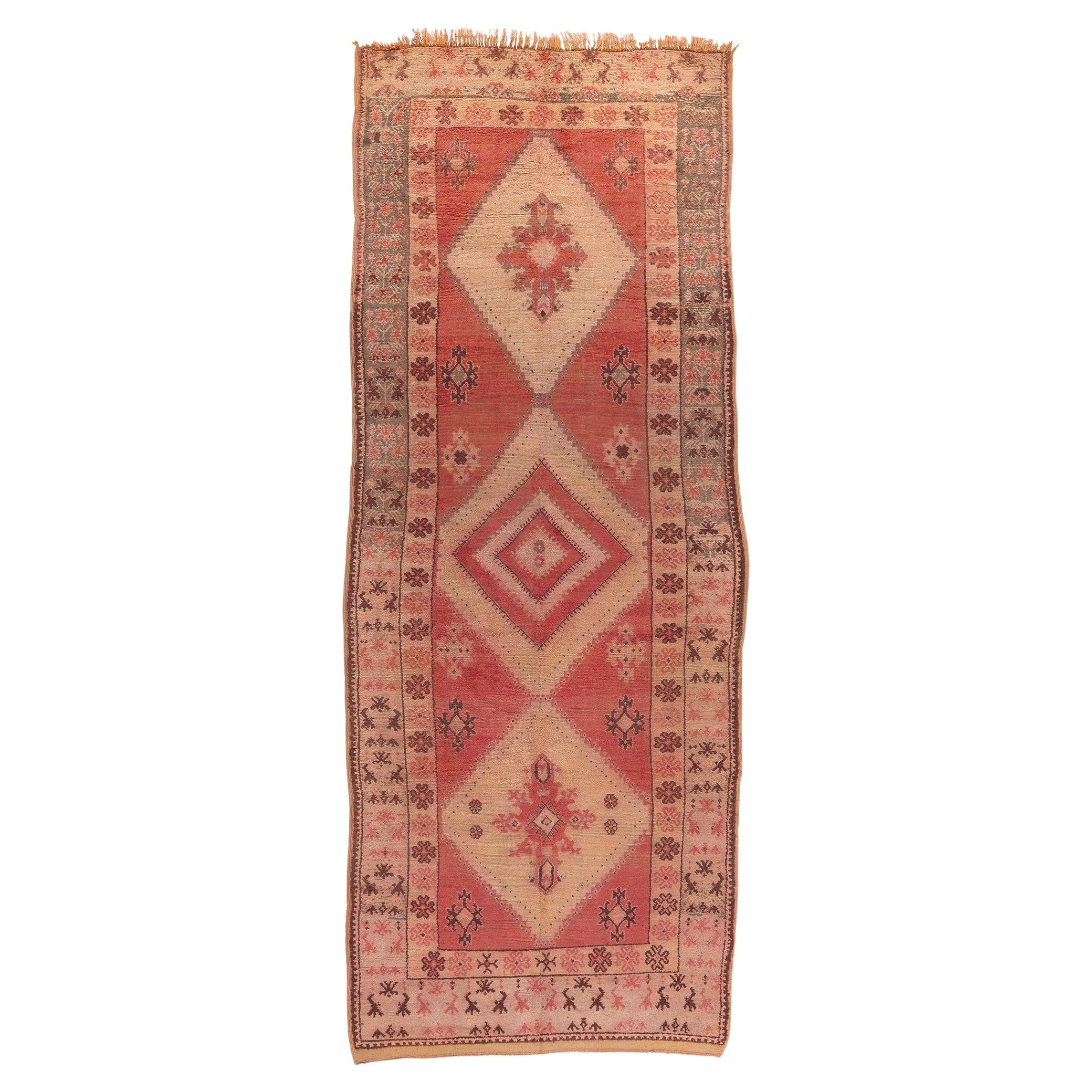 Tapis marocain vintage Talsint, la jungle boho rencontre le charme nomade