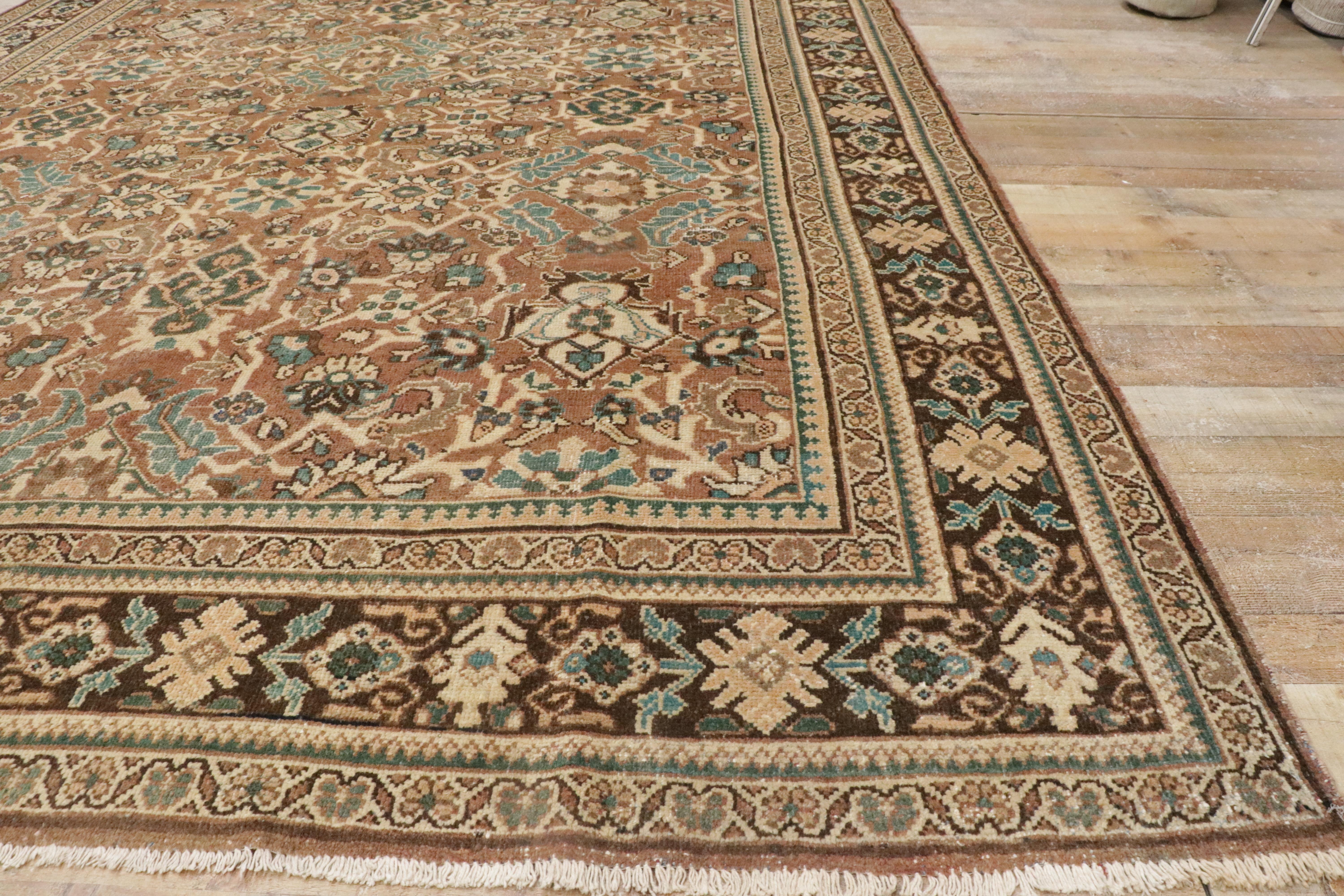 Vintage Persian Mahal Rug with Traditional Style For Sale 6