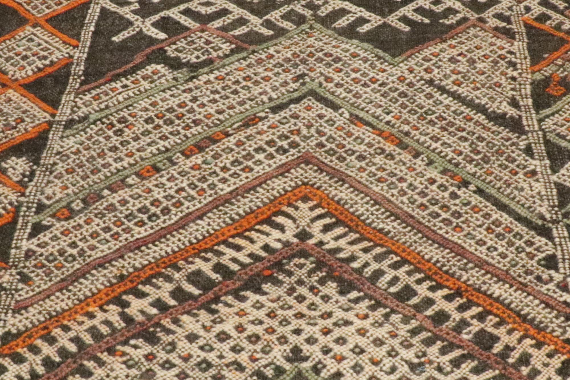 Vintage Zemmour Moroccan Hanbel Rug Kilim Runner For Sale 4