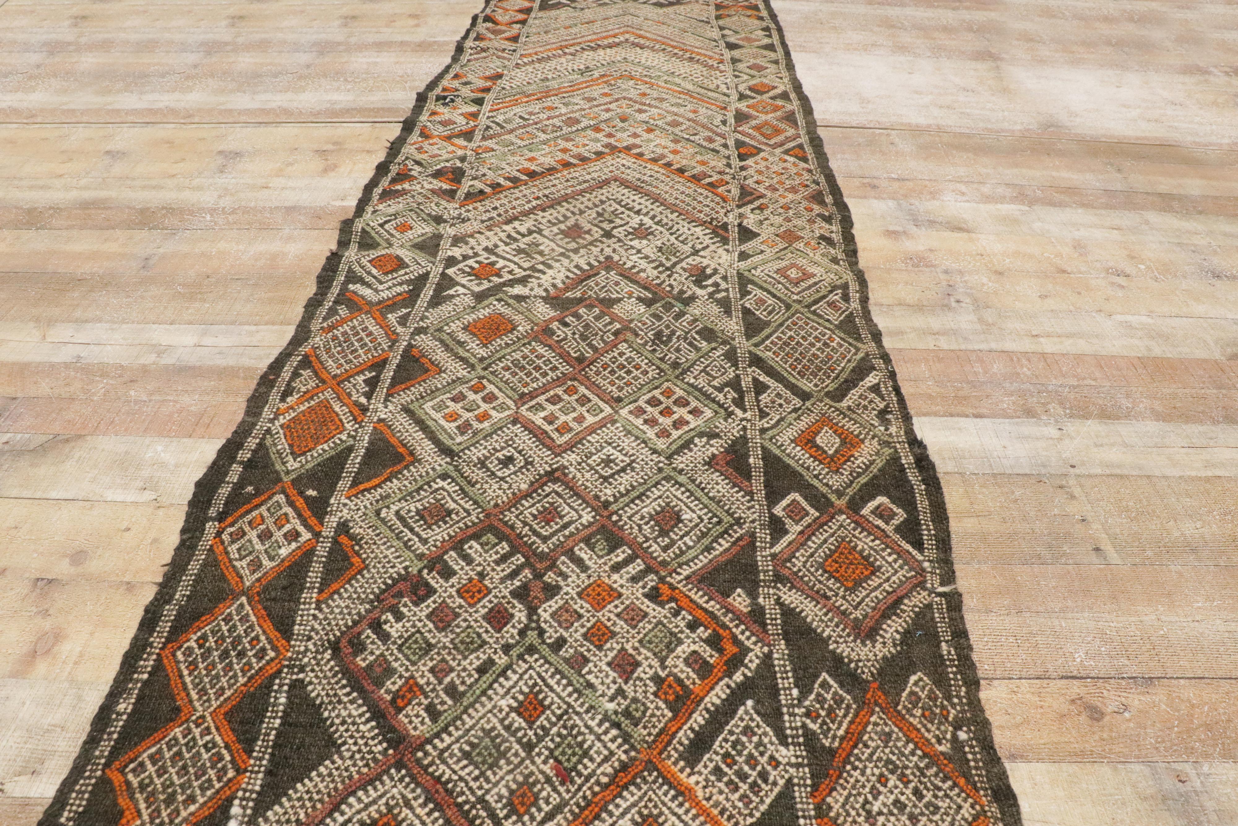 Vintage Zemmour Moroccan Hanbel Rug Kilim Runner For Sale 10