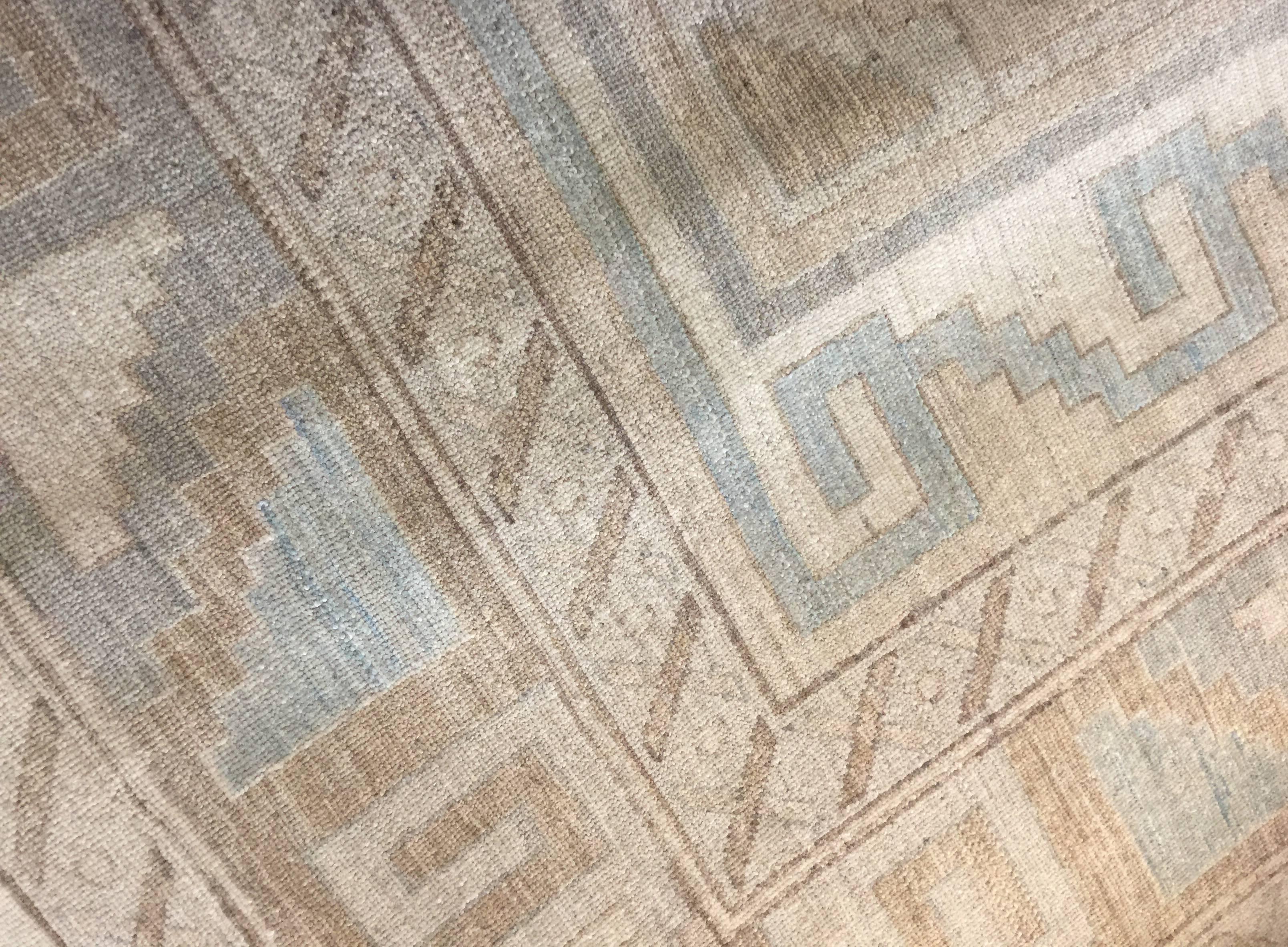 New Transitional Area Rug with Khotan Design in Warm, Neutral Colors In New Condition In Dallas, TX