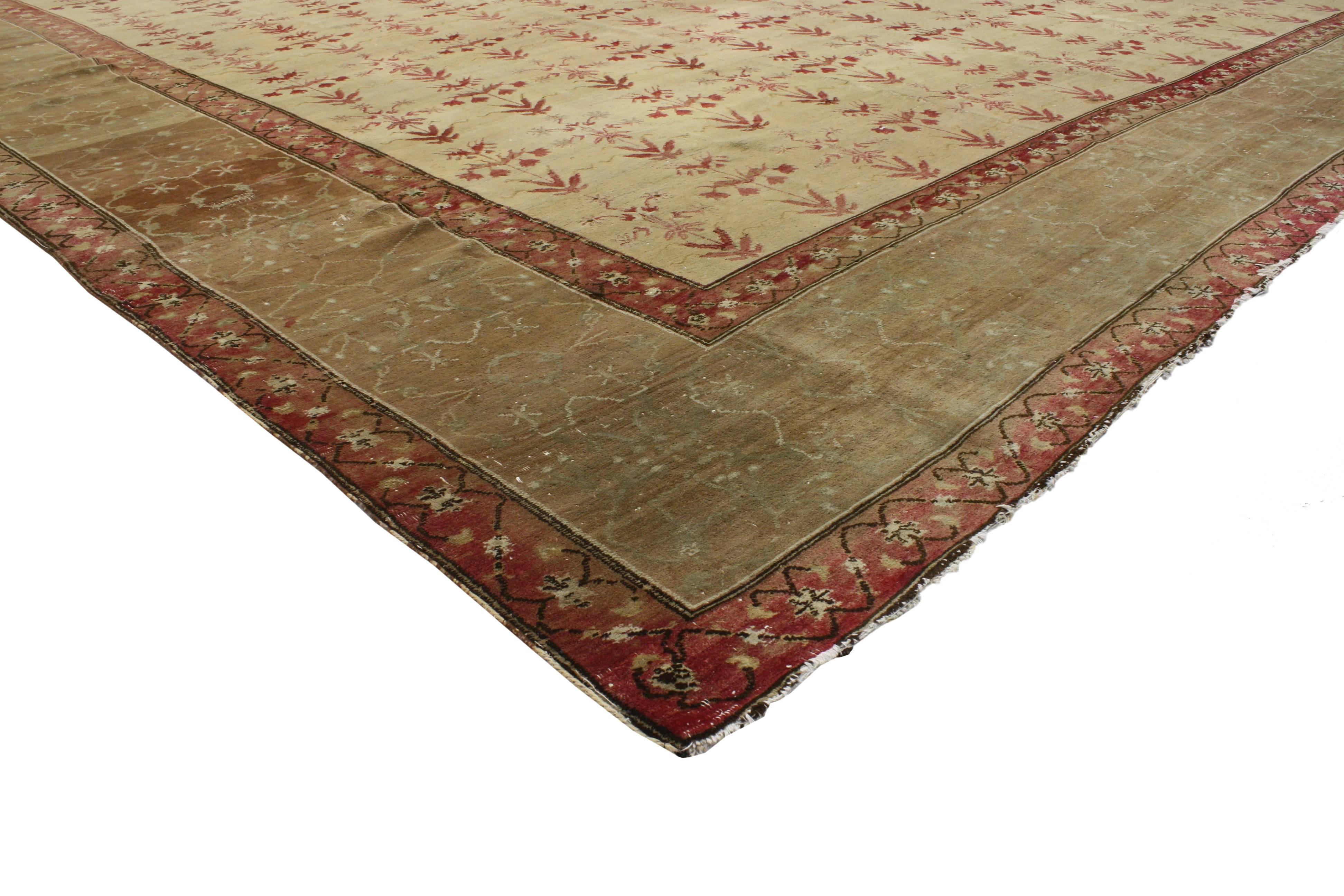 76679 Antique Indian Agra Rug with Modern Traditional Style 13'02 x 16'02. The repetitive pattern in this antique Indian Agra rug synthesizes beautifully with modern architecture and modern traditional style. Impeccably woven by Indian artisans,