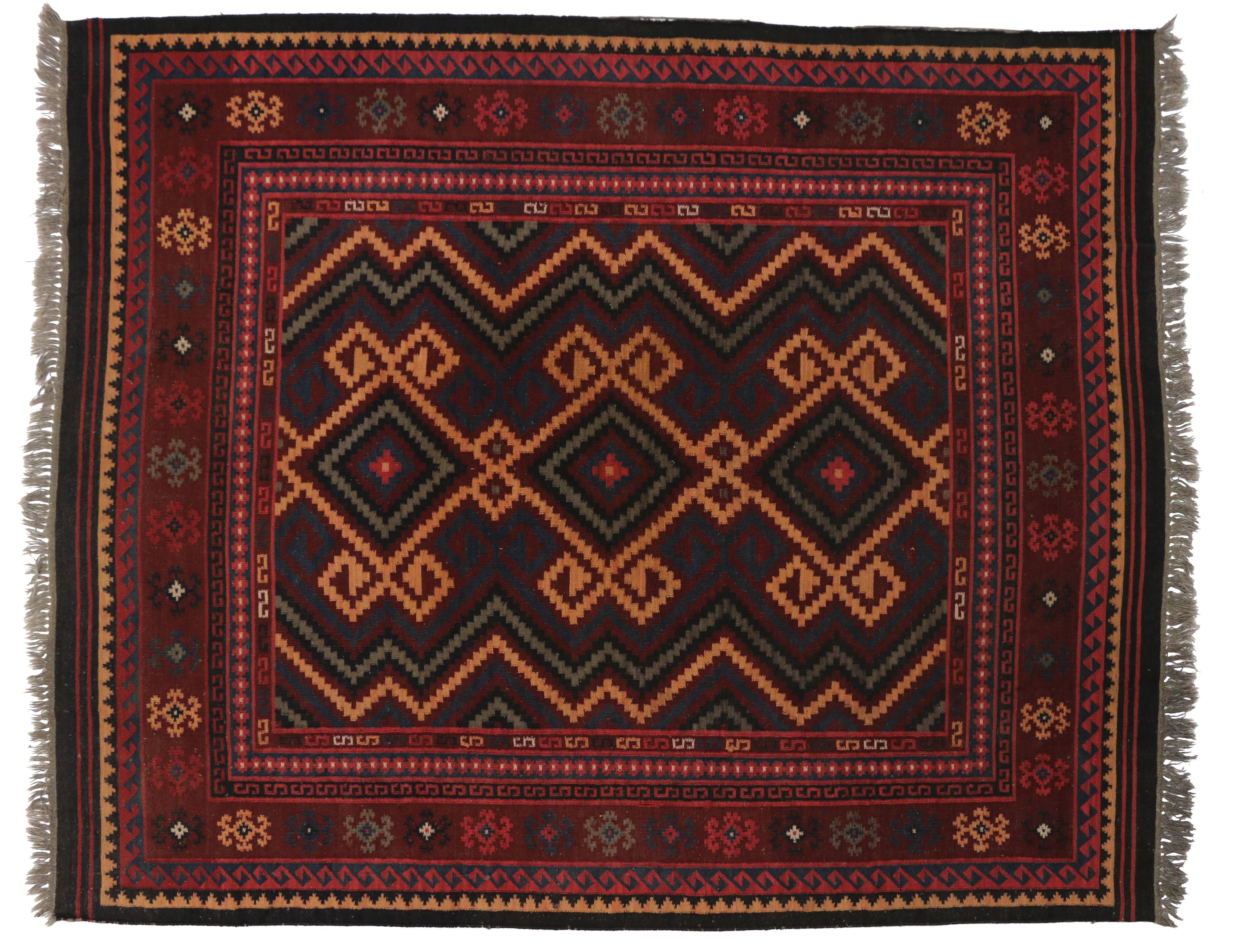 Boho Chic Vintage Turkish Flatweave Kilim Rug with Modern Tribal Style In Excellent Condition In Dallas, TX