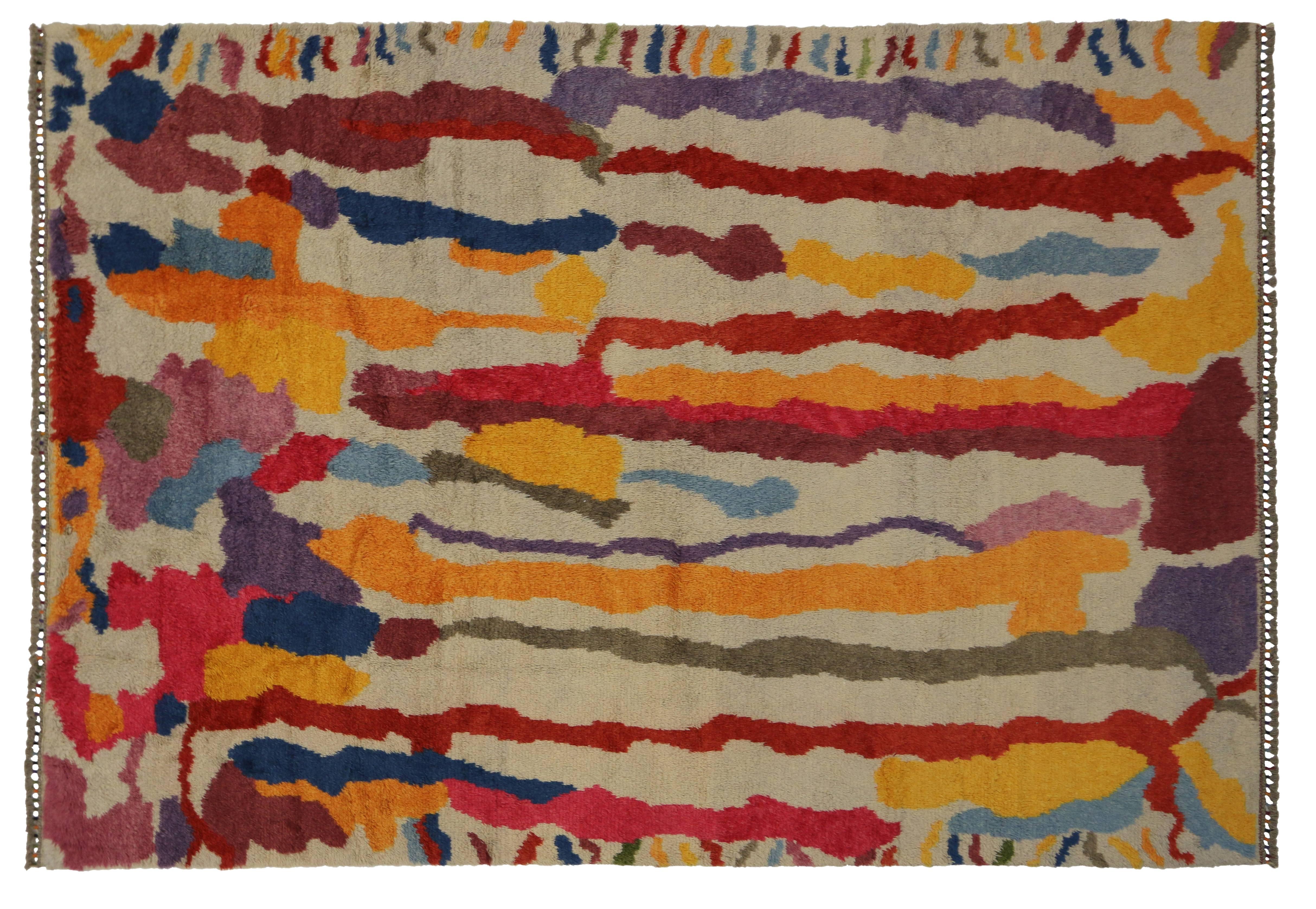 Wool Modern Turkish Tulu Shag Rug with Contemporary Abstract Paint Drip Style