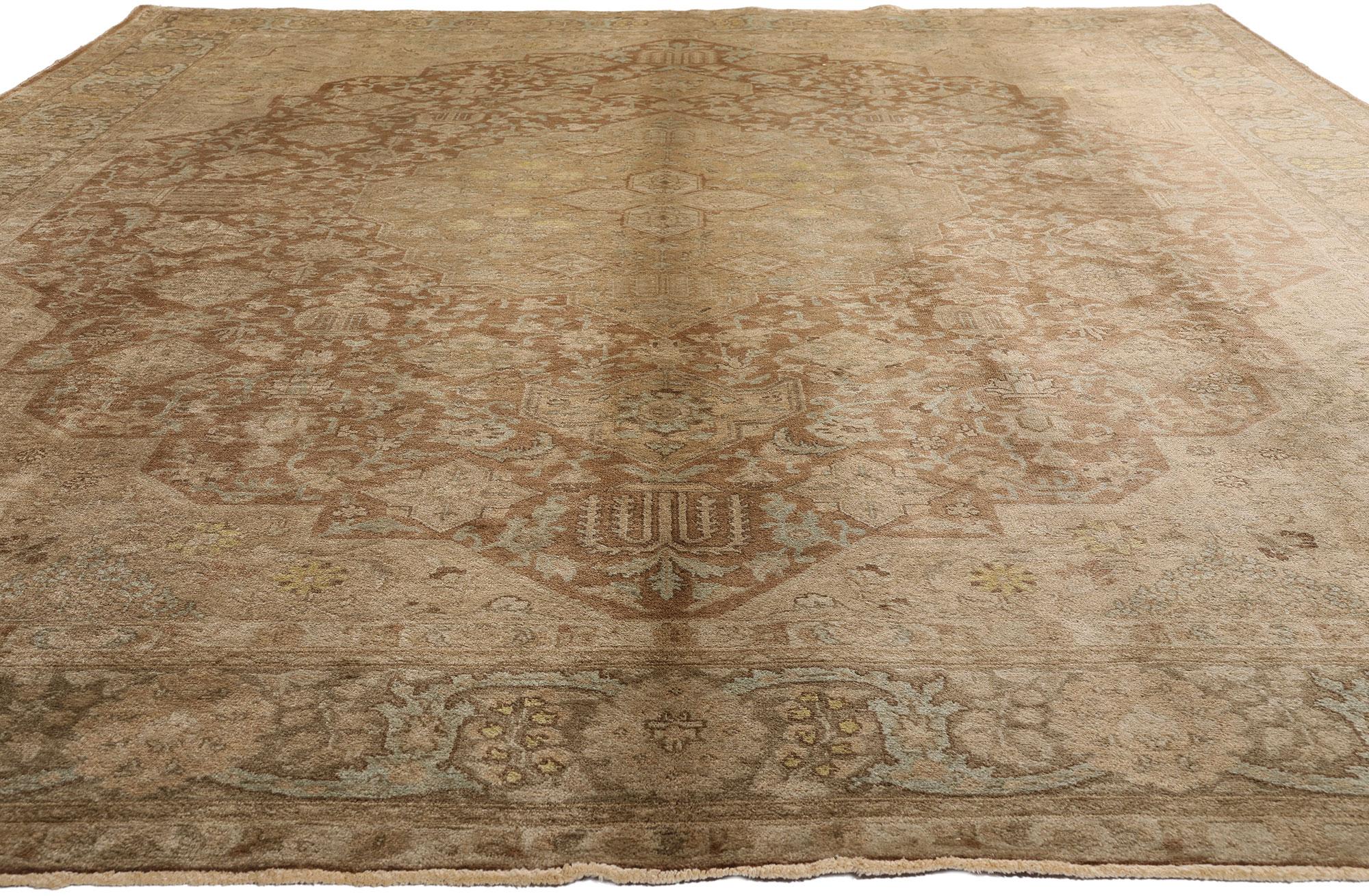 Tappeto persiano vintage Tabriz In condizioni buone in vendita a Dallas, TX