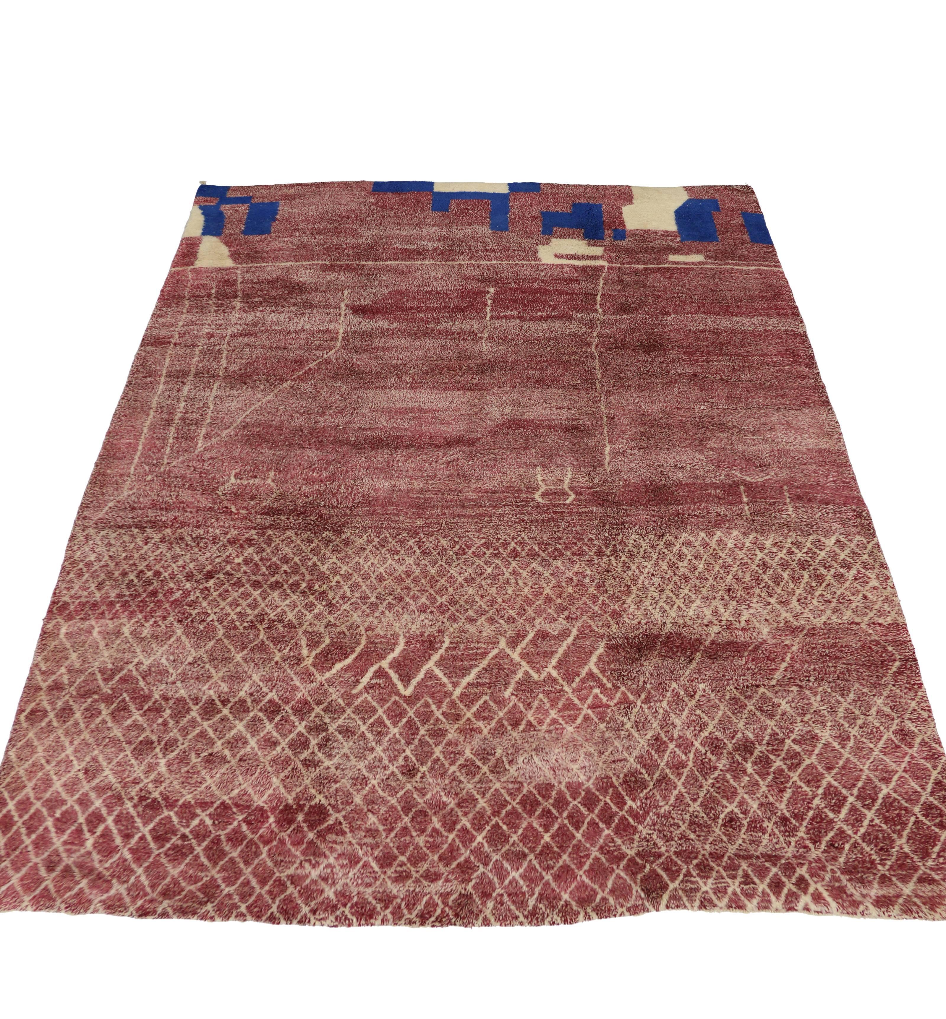 Contemporary Boho Chic Moroccan Rug with Modern Tribal Design 1