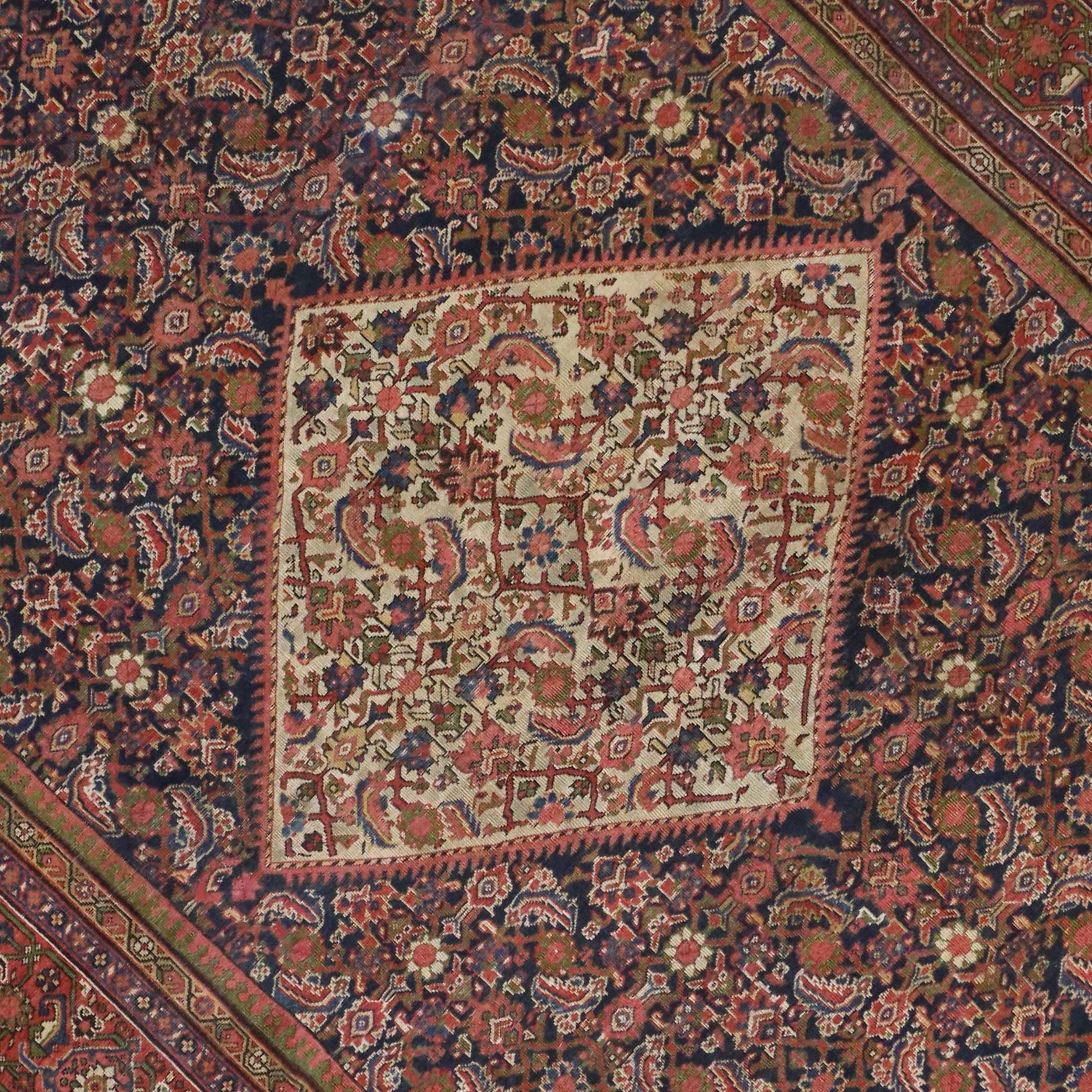 Antique Persian Farahan Gallery Rug with Modern Traditional Style For Sale 1