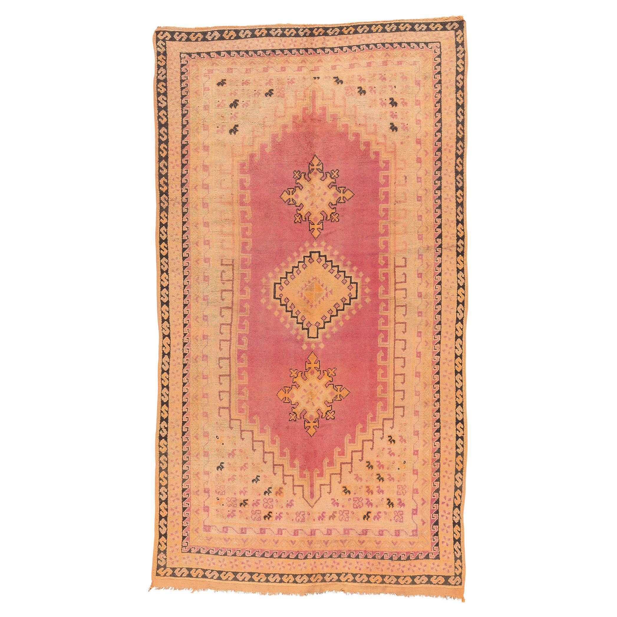 Tapis marocain vintage Taznakht, l'enchantement nomade rencontre le charme bohème