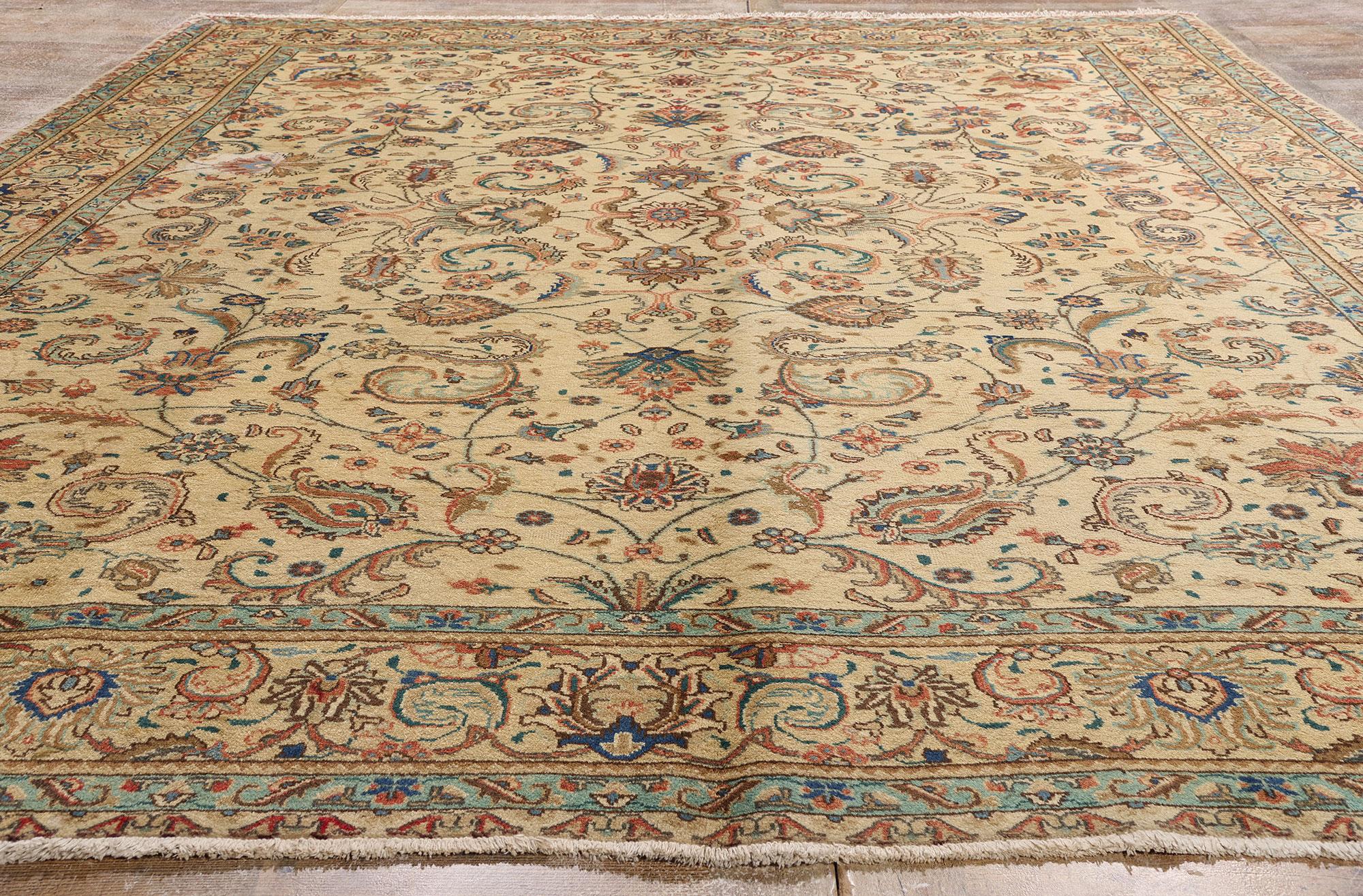 XX secolo Tappeto persiano vintage Tabriz con stile rustico francese Chippendale Farmhouse in vendita