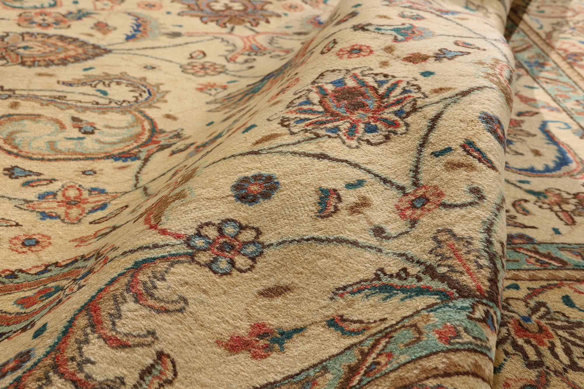 Annodato a mano Tappeto persiano vintage Tabriz con stile rustico francese Chippendale Farmhouse in vendita
