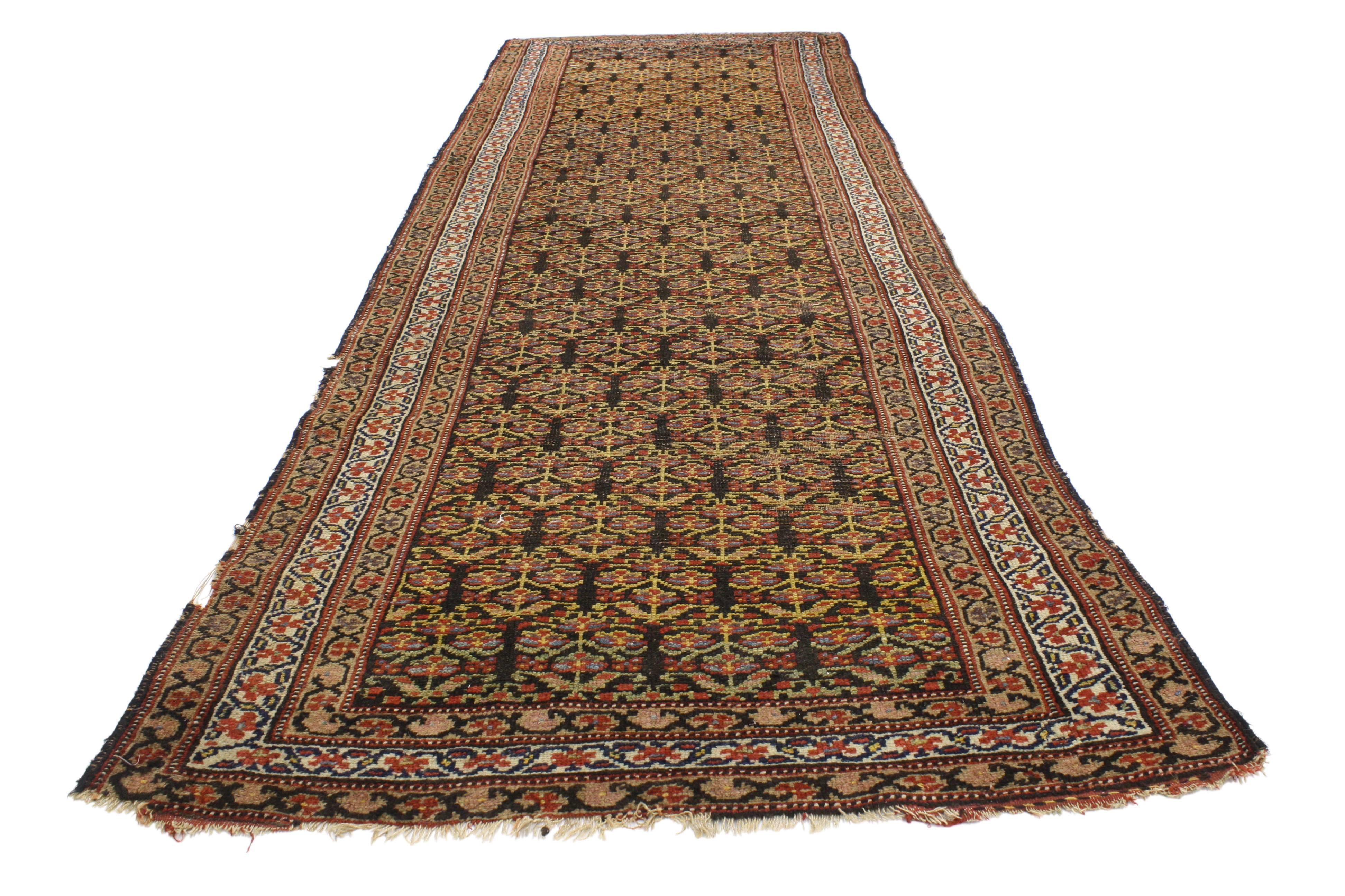Antique Persian Malayer Runner with Traditional Modern Style In Good Condition For Sale In Dallas, TX