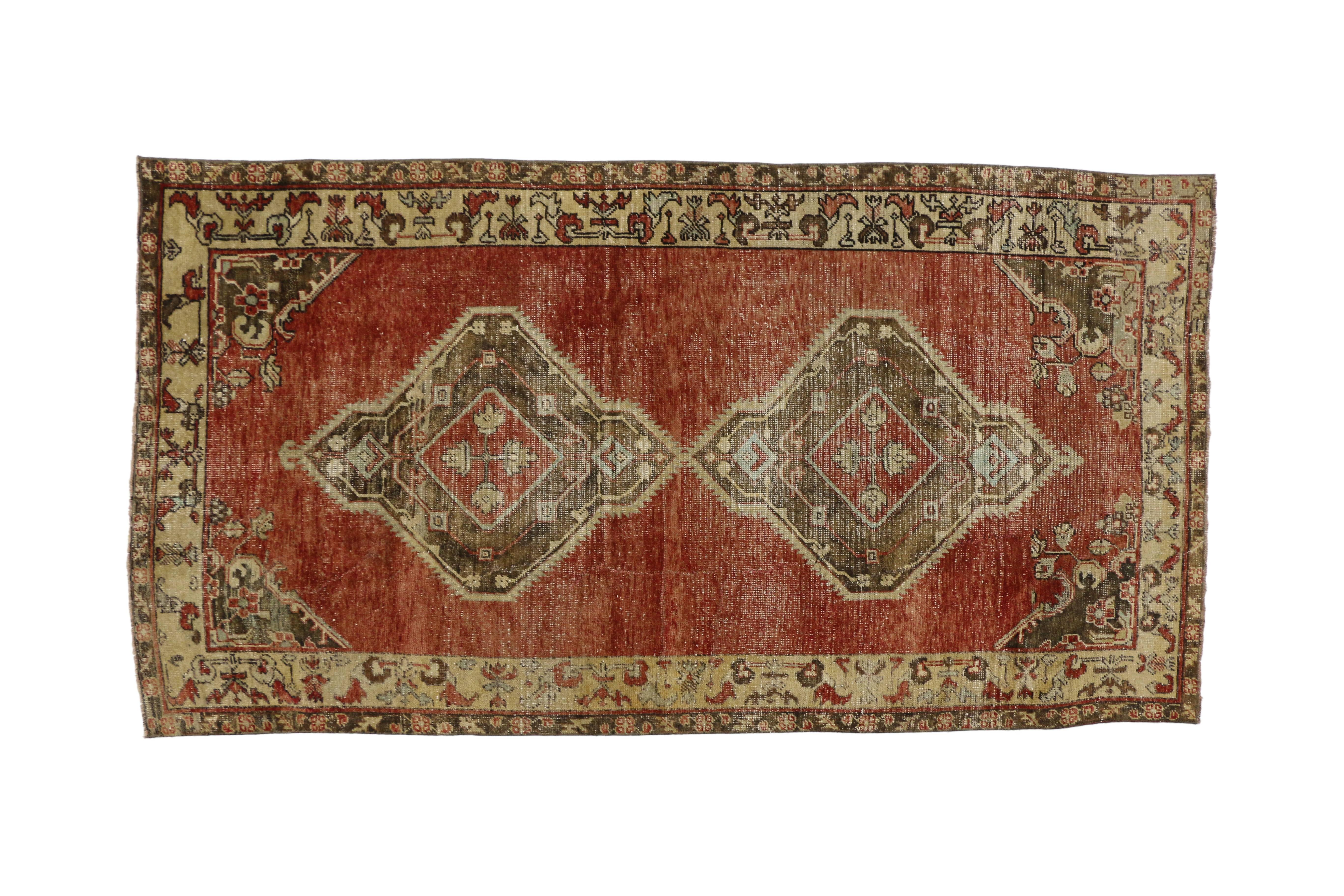 Vintage Turkish Oushak Rug with Rustic Modern Style In Good Condition For Sale In Dallas, TX