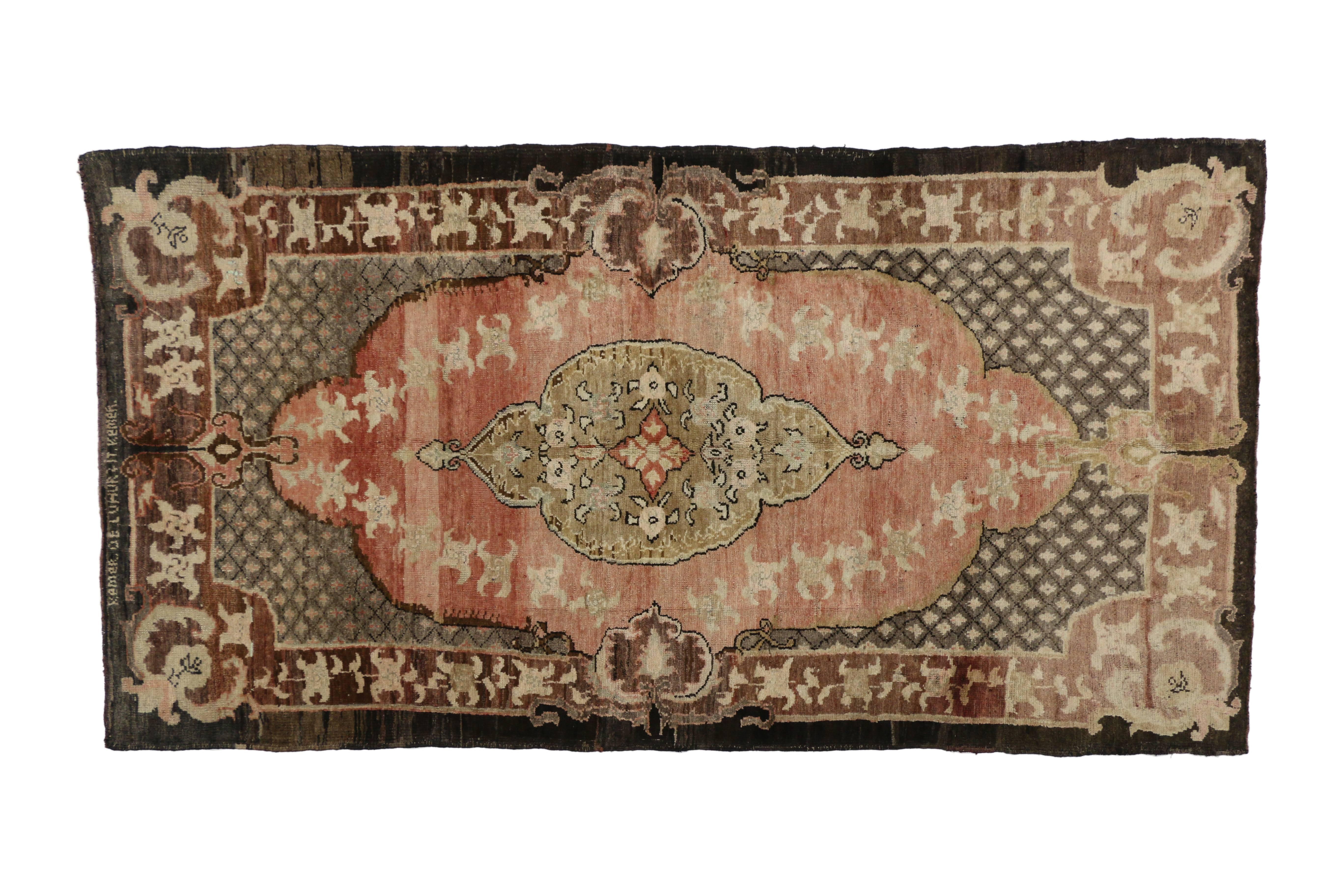 Hand-Knotted Vintage Turkish Sivas Rug with Traditional Modern Style For Sale