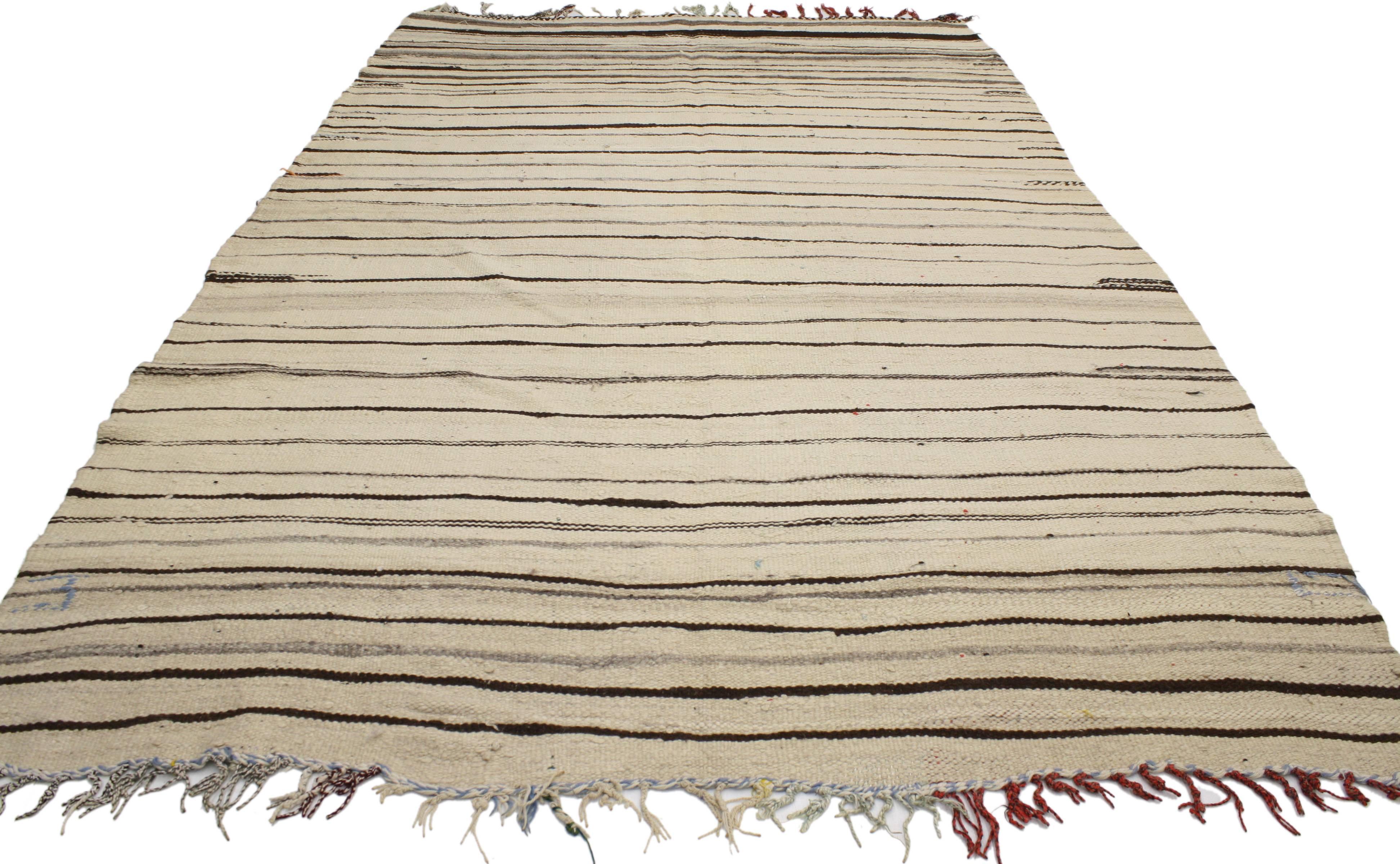 Hand-Woven Vintage Berber Moroccan Kilim with Modern Style