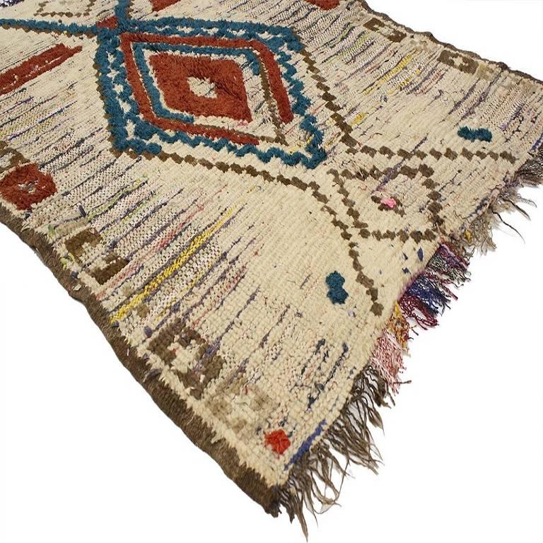 20623, vintage Berber Moroccan Azilal rug with tribal style. Lacking a written language with only using symbols and archaic images, the Berber Tribe weavers incorporated ancestral myths into their textiles. This vintage Berber Moroccan Azilal rug
