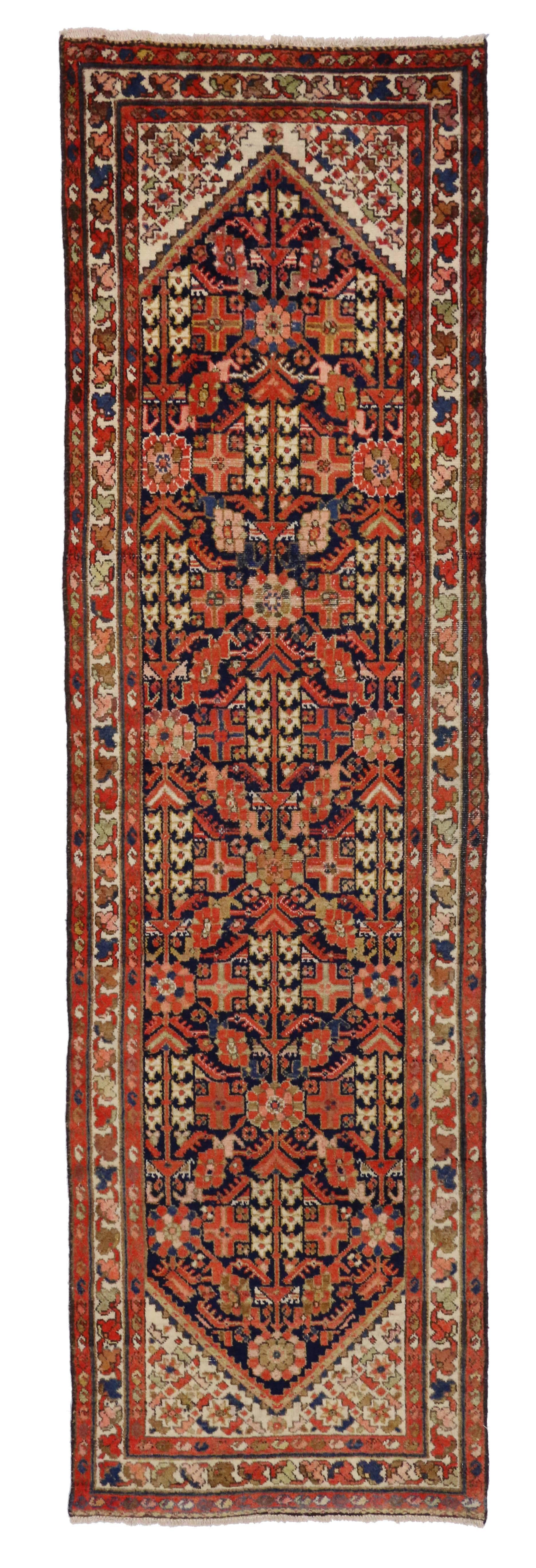 Vintage Persian Malayer Runner with Guli Hinnai Flower, Modern Hallway Runner In Good Condition For Sale In Dallas, TX