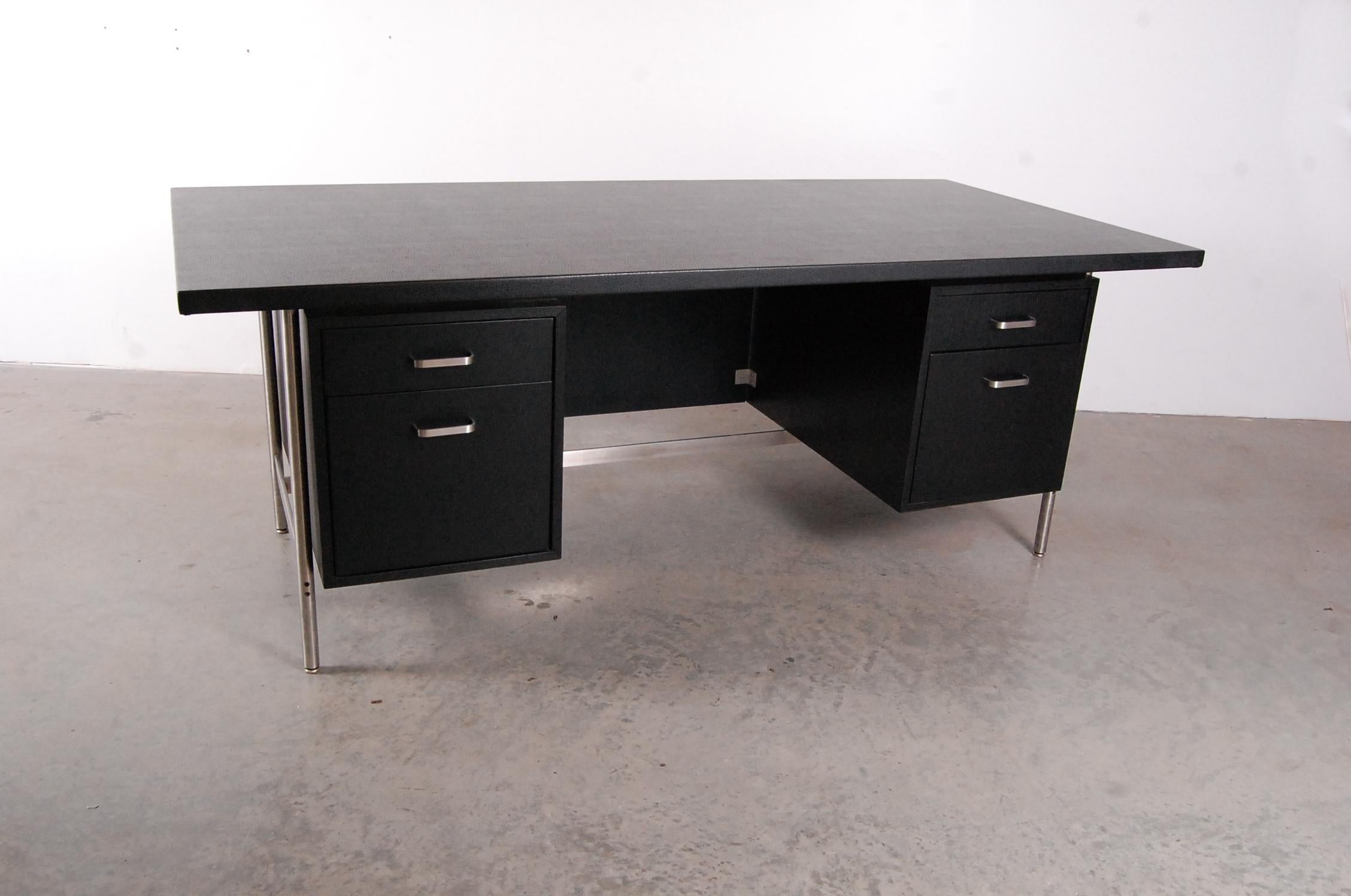 American Desk from the Seagram Building in New York City For Sale