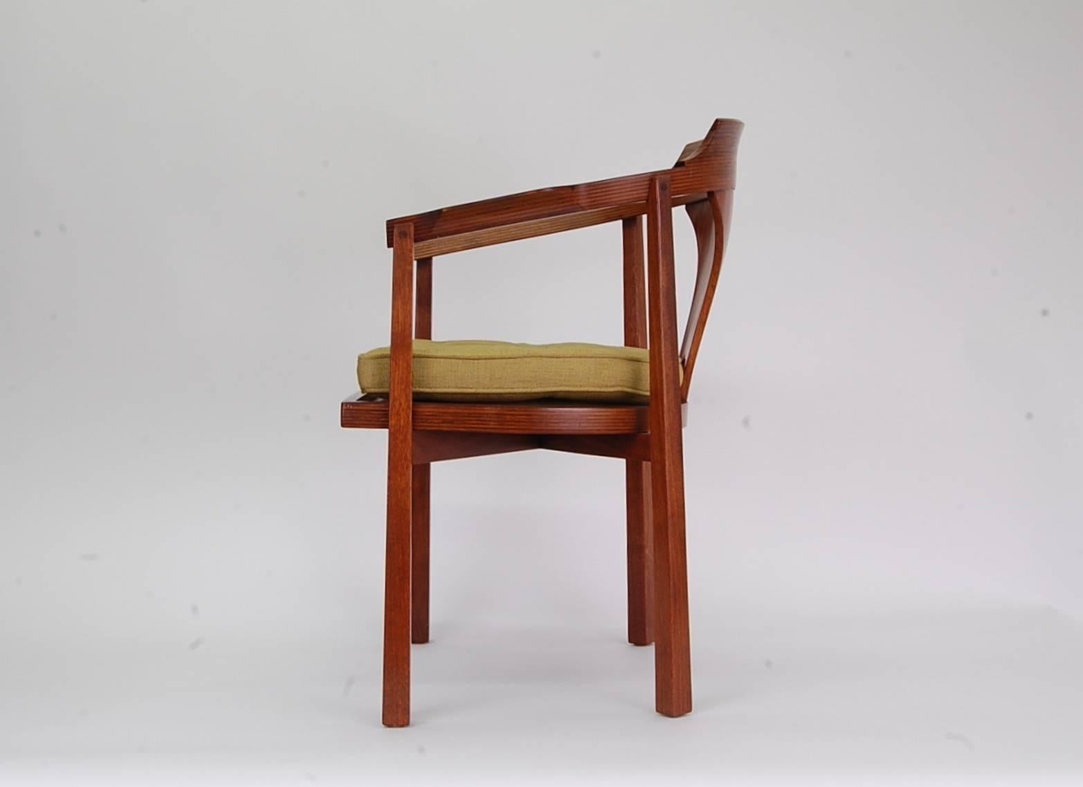 American Early Edward Wormley for Dunbar Horseshoe Armchair For Sale