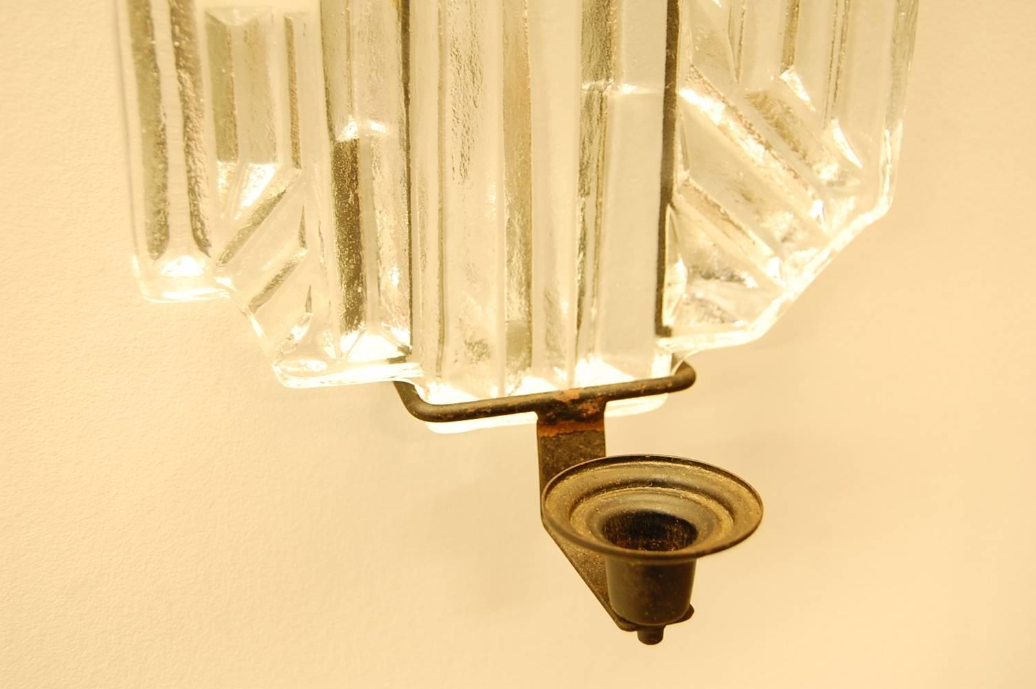 Mid-Century Modern Single Glass and Steel Wall Sconce For Sale