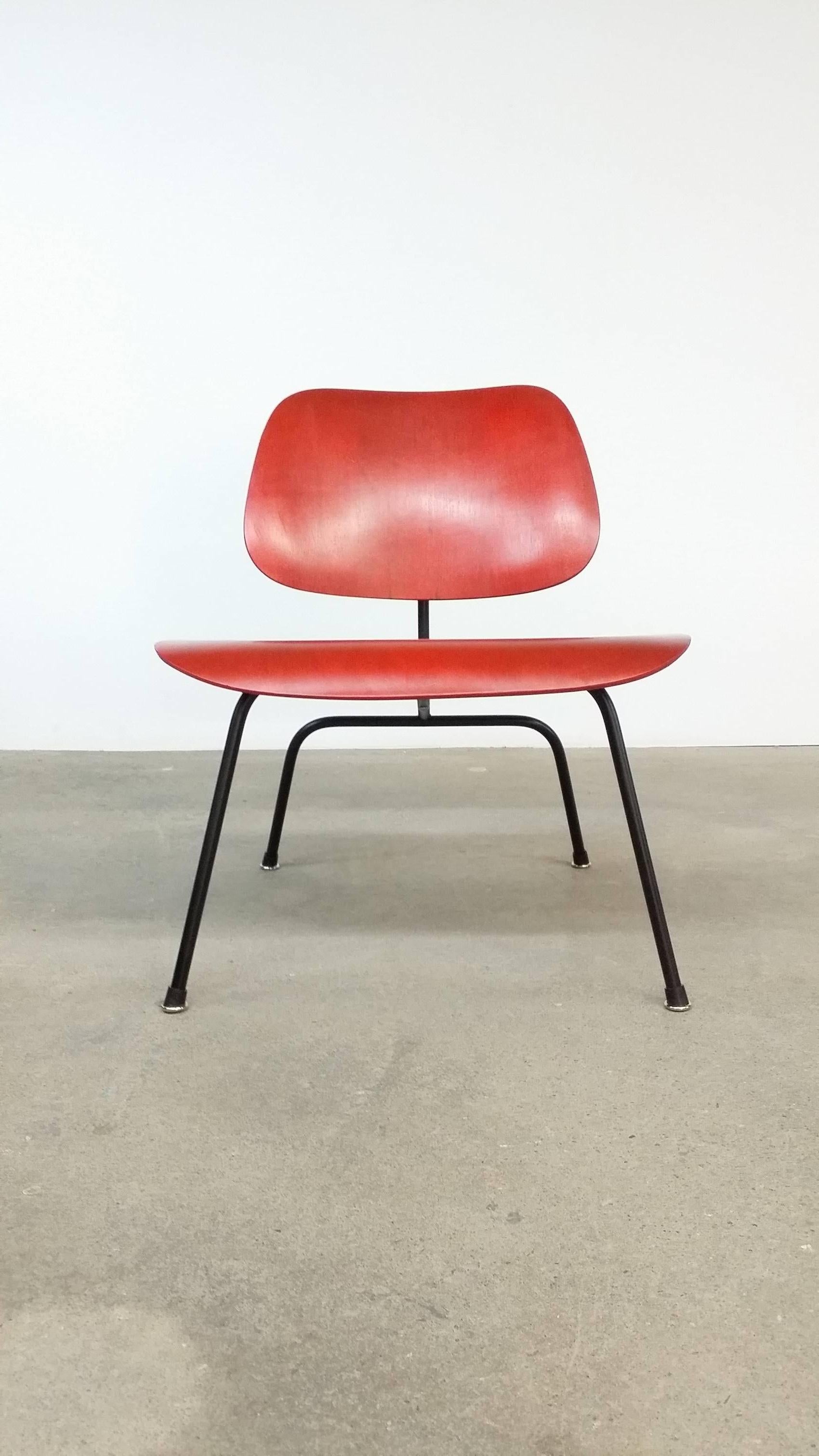 Fully Restored Early Red Aniline Dye Eames LCM 1