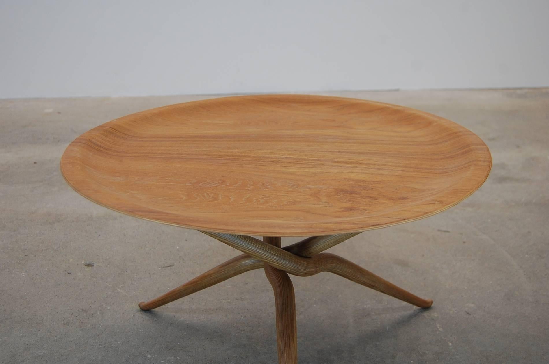 Tray table, by Yamaguchi of Tokyo, Japan, circa 1955. Tray is removable, and base folds, for easy storage. Top is teak, and the sculptural base is laminated Japanese elm. Fully signed.