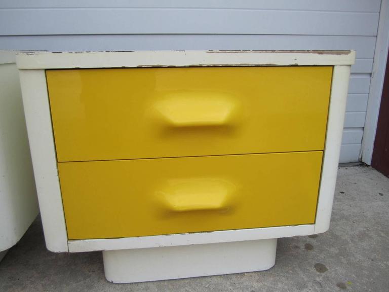 Fun Pair of Chapter One Broyhill Yellow Nightstands MidCentury Modern
