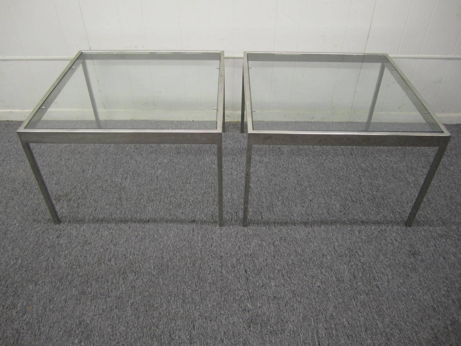 Handsome Pair of Milo Baughman Chrome Square Side End Tables Mid-century Modern 4