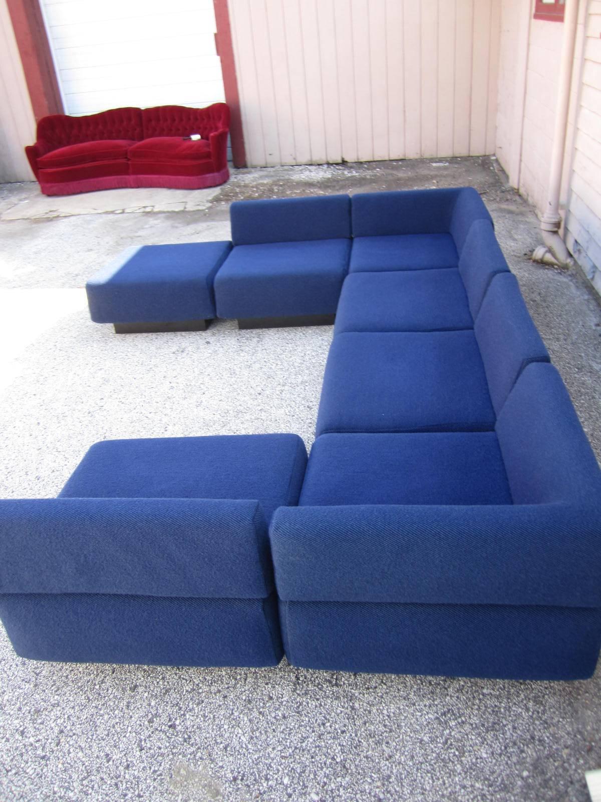 Fabulous Seven-Piece Signed Harvey Probber 'Cubo' Sectional Sofa In Good Condition In Pemberton, NJ