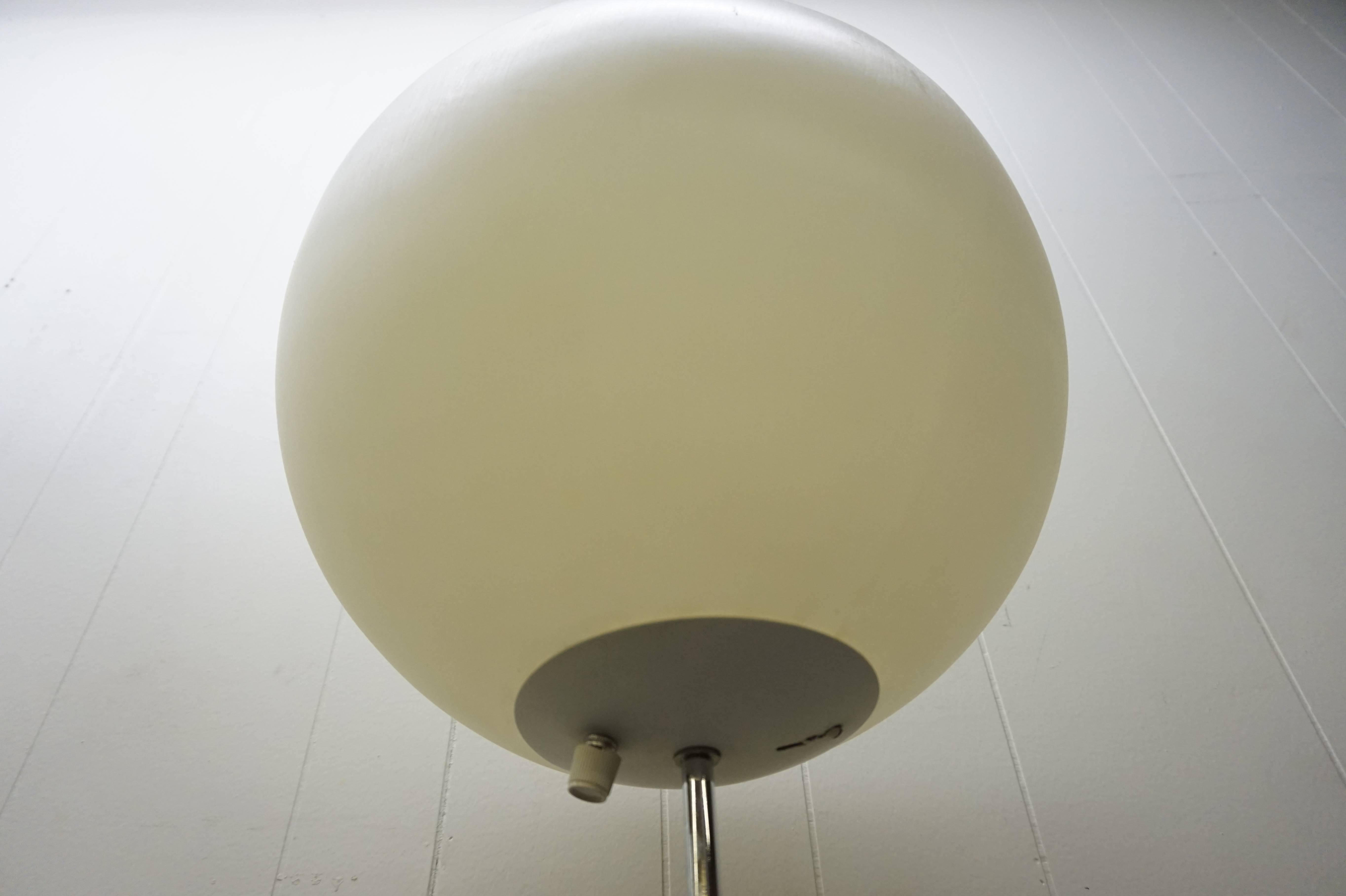 Mid-Century Modern Fun Large Panton Style Ball Globe Floor Lamp with Chrome Base For Sale