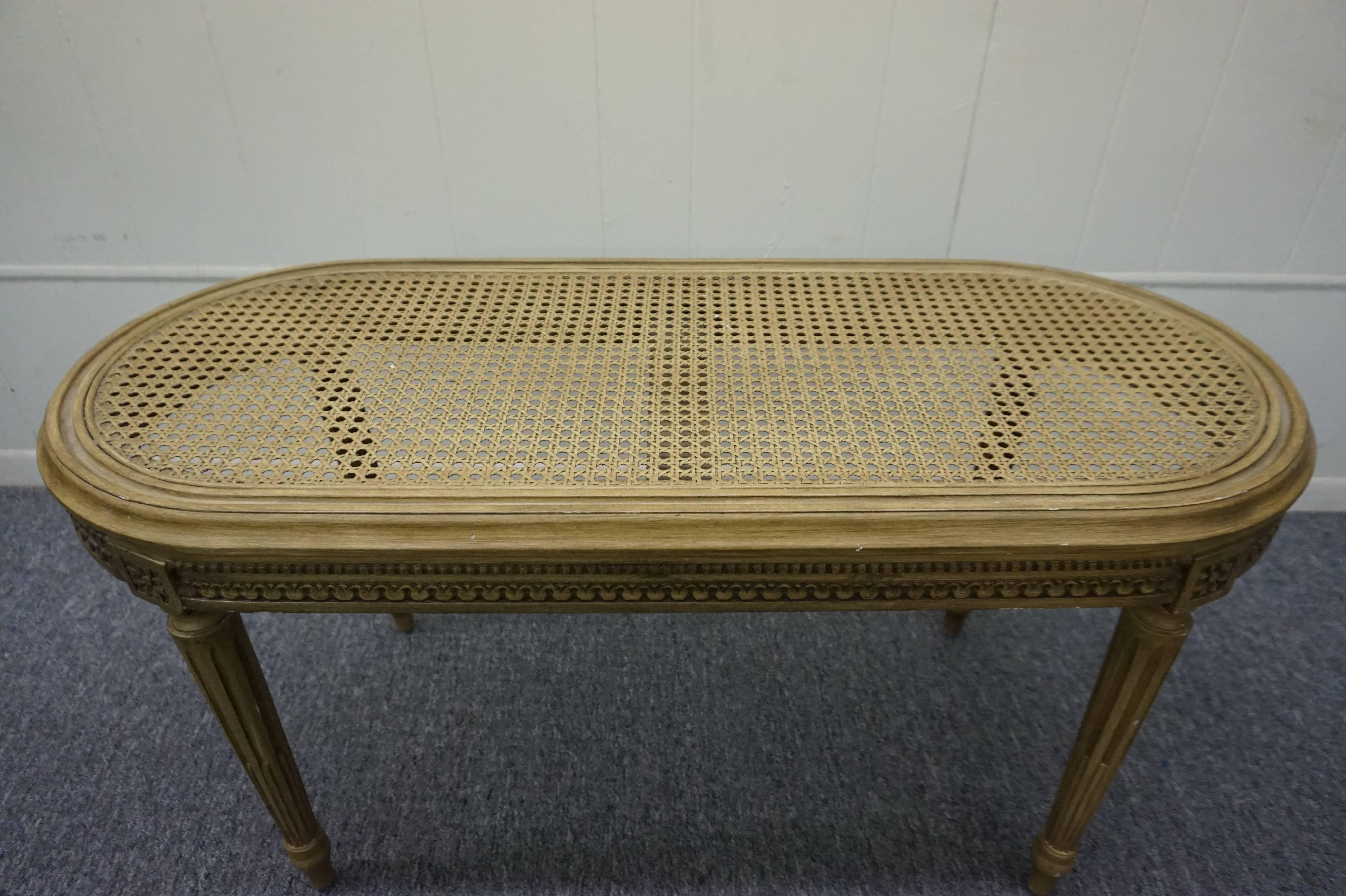 Lovely French Louis XVI Style Caned Seat Bench Hollywood Regency 1