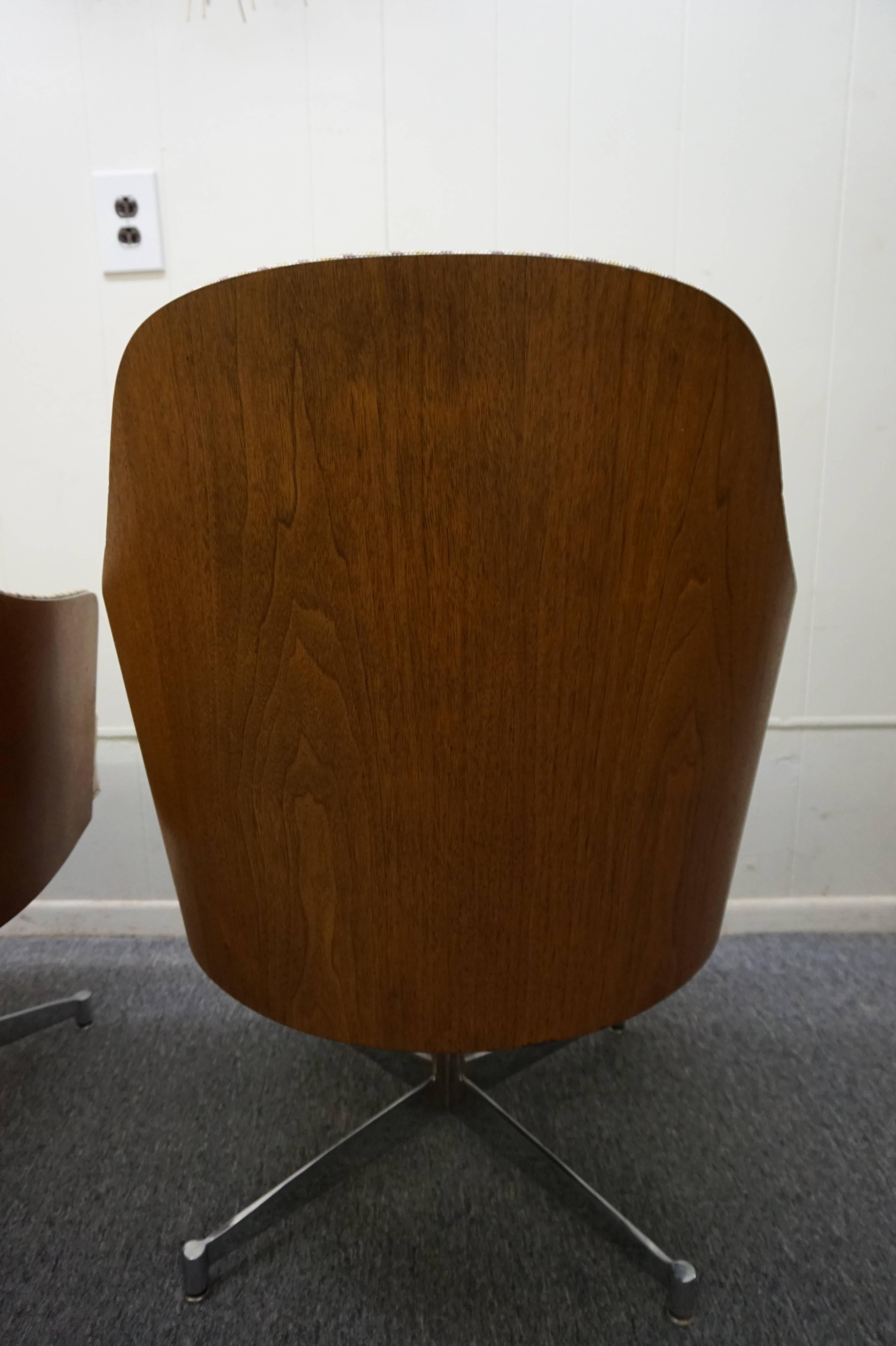 Chrome Four Milo Baughman Style Teak Back Swivel Dining Chairs, Mid-Century Modern