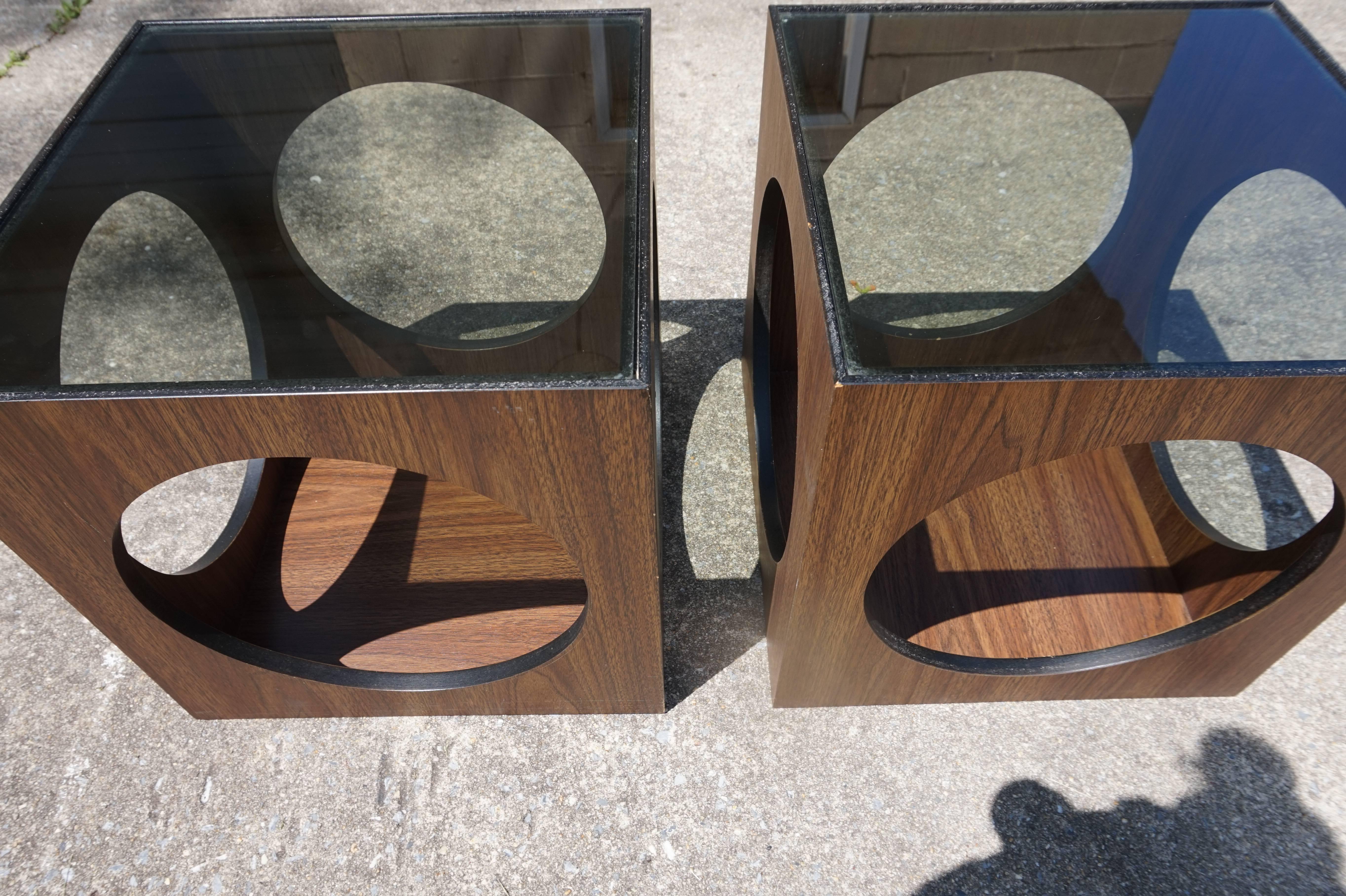 Glass Cool Pair of Lane Walnut Cube Side Tables Circle Cut-Outs, Mid-Century Modern