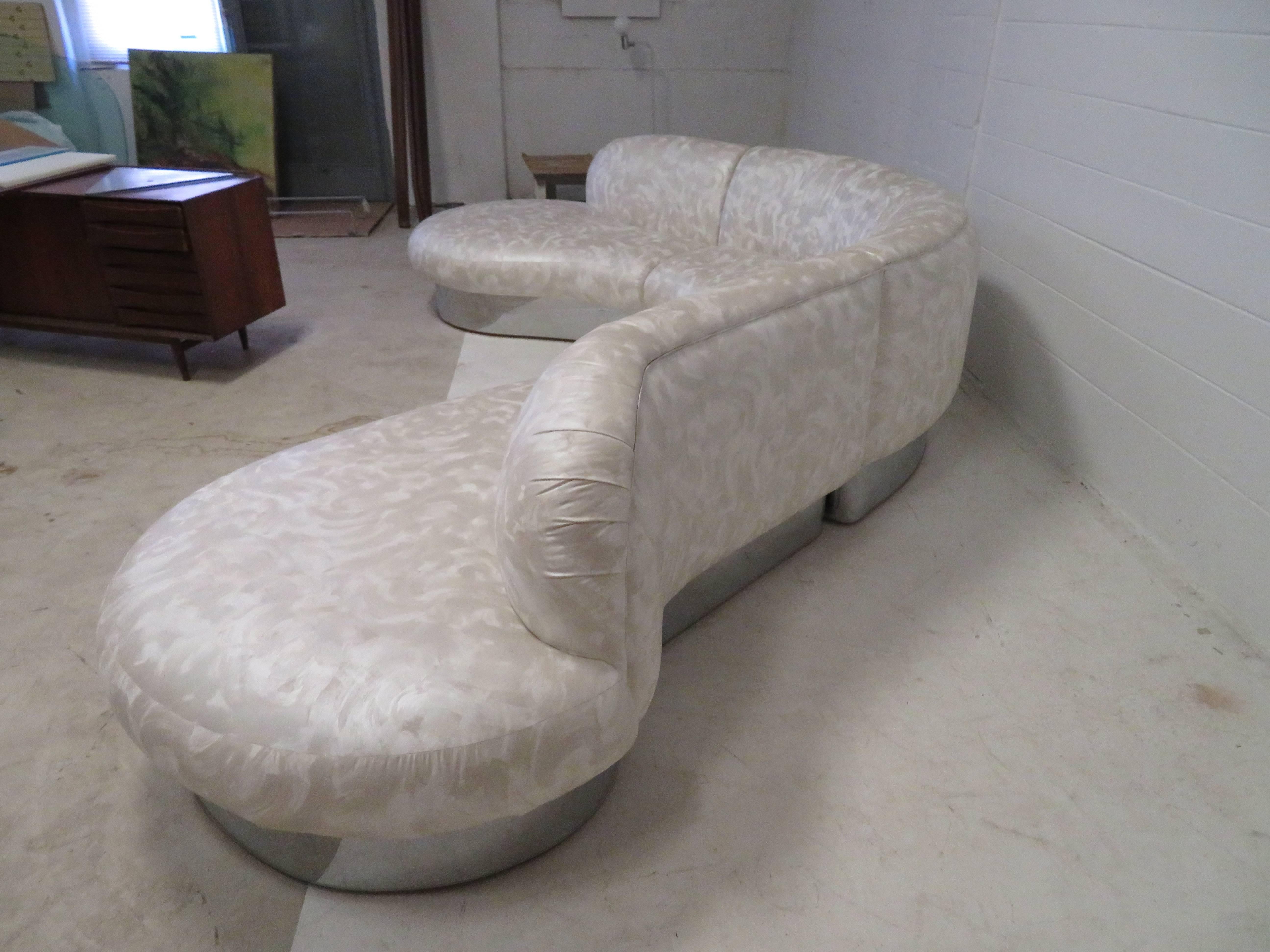 milo baughman serpentine sofa