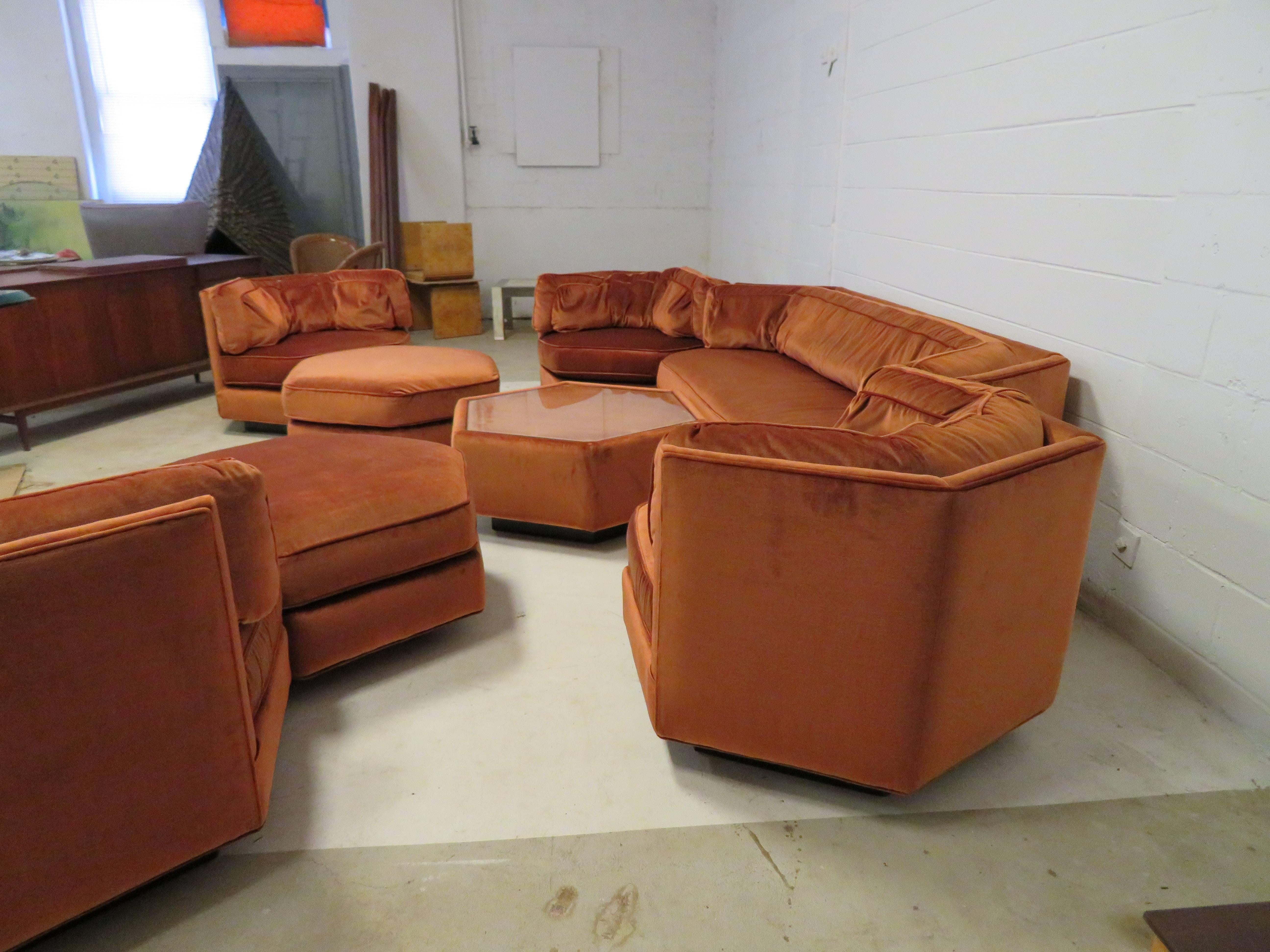 Upholstery Spectacular Milo Baughman Style Octagon Sofa Sectional Four Chairs Two Ottomans
