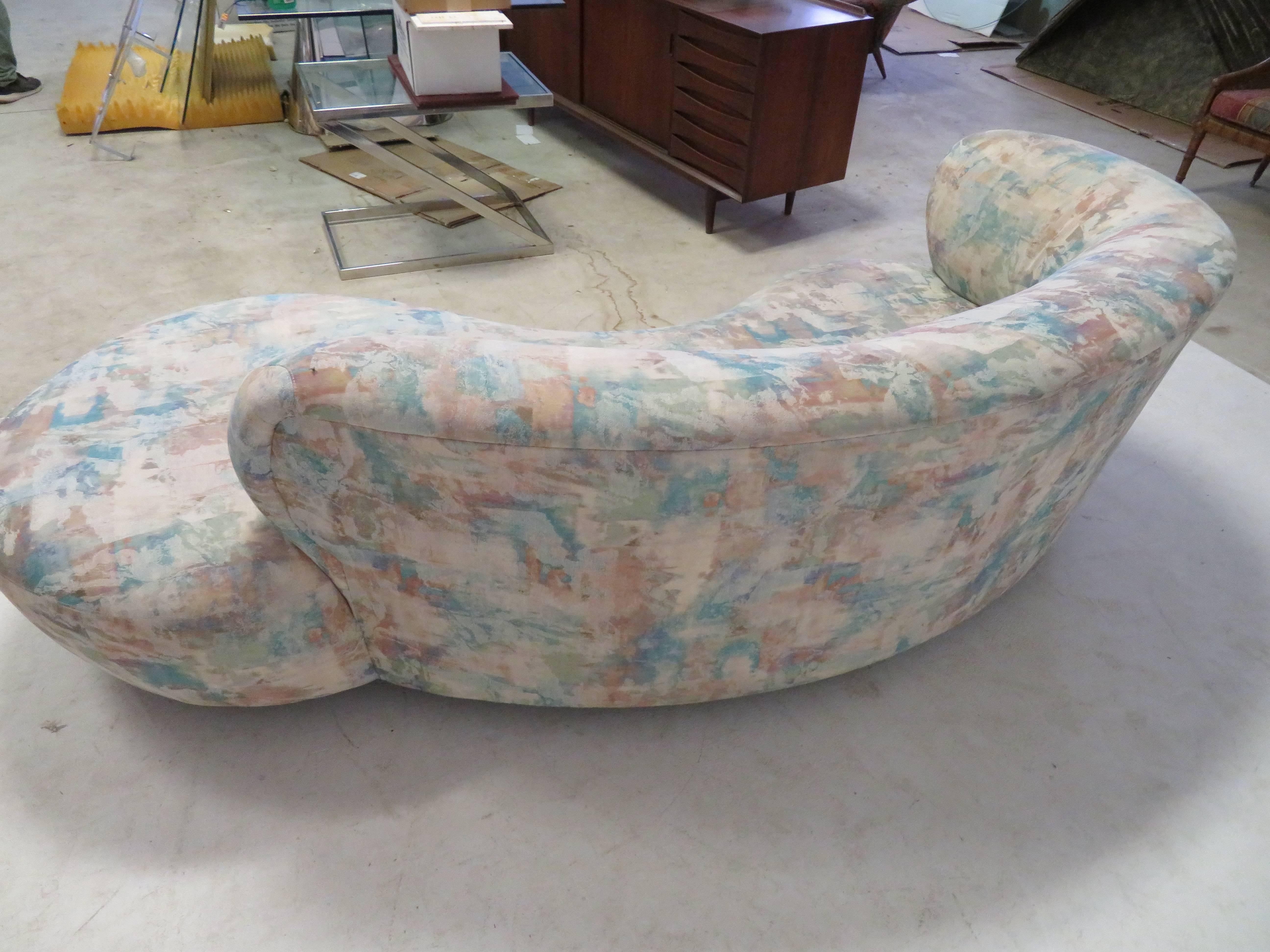 Upholstery Lovely Vladimir Kagan Serpentine Cloud Sofa, Mid-Century Modern
