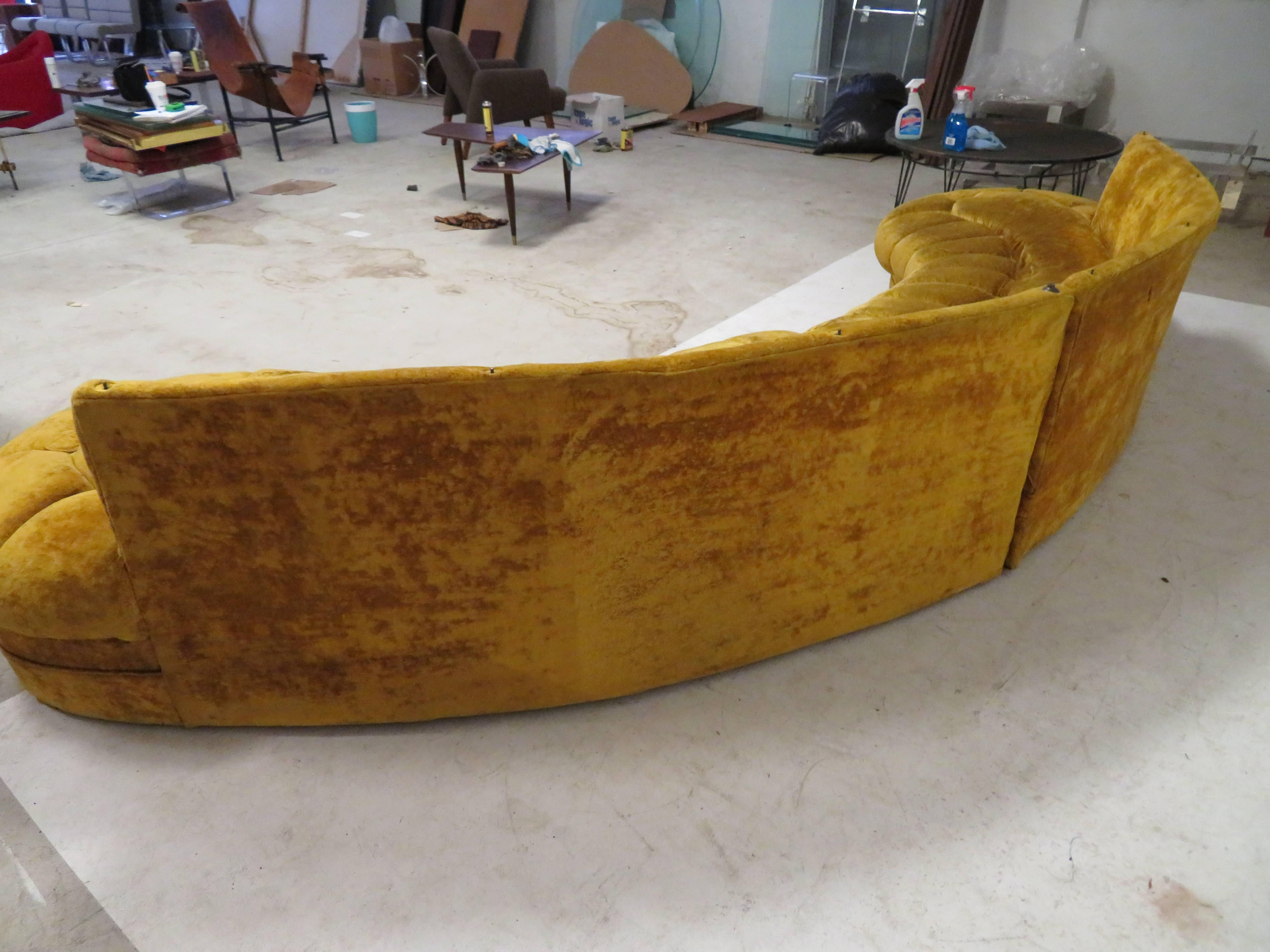 Gorgeous Curved Serpentine Two-Piece Adrian Pearsall Style Sectional Sofa In Good Condition In Pemberton, NJ