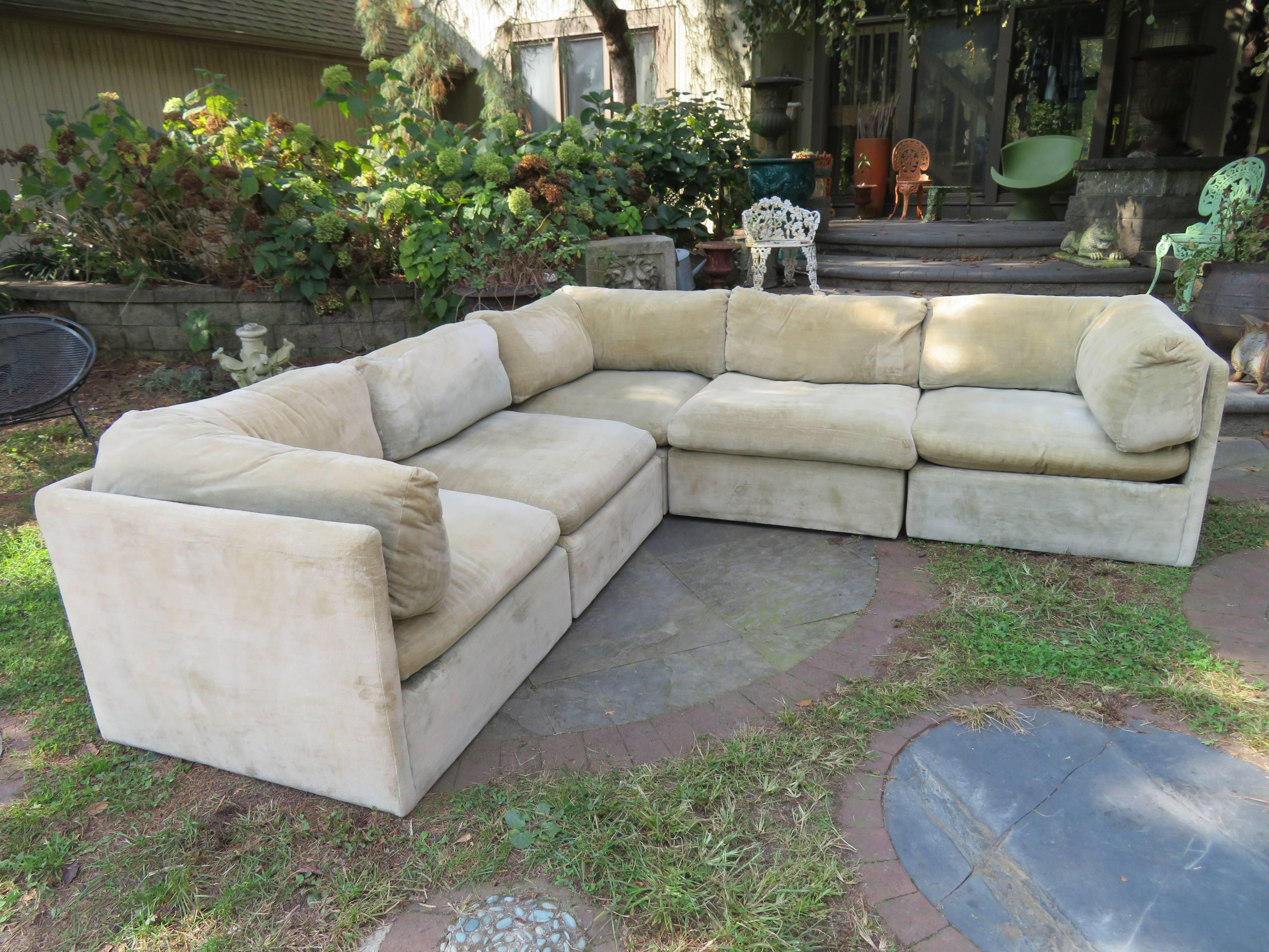 Fabulous five-piece modular signed Milo Baughman sofa sectional. This set retains its original fabric and will need to be reupholstered but that's what you designers are looking for anyway-right? Each piece measures 30
