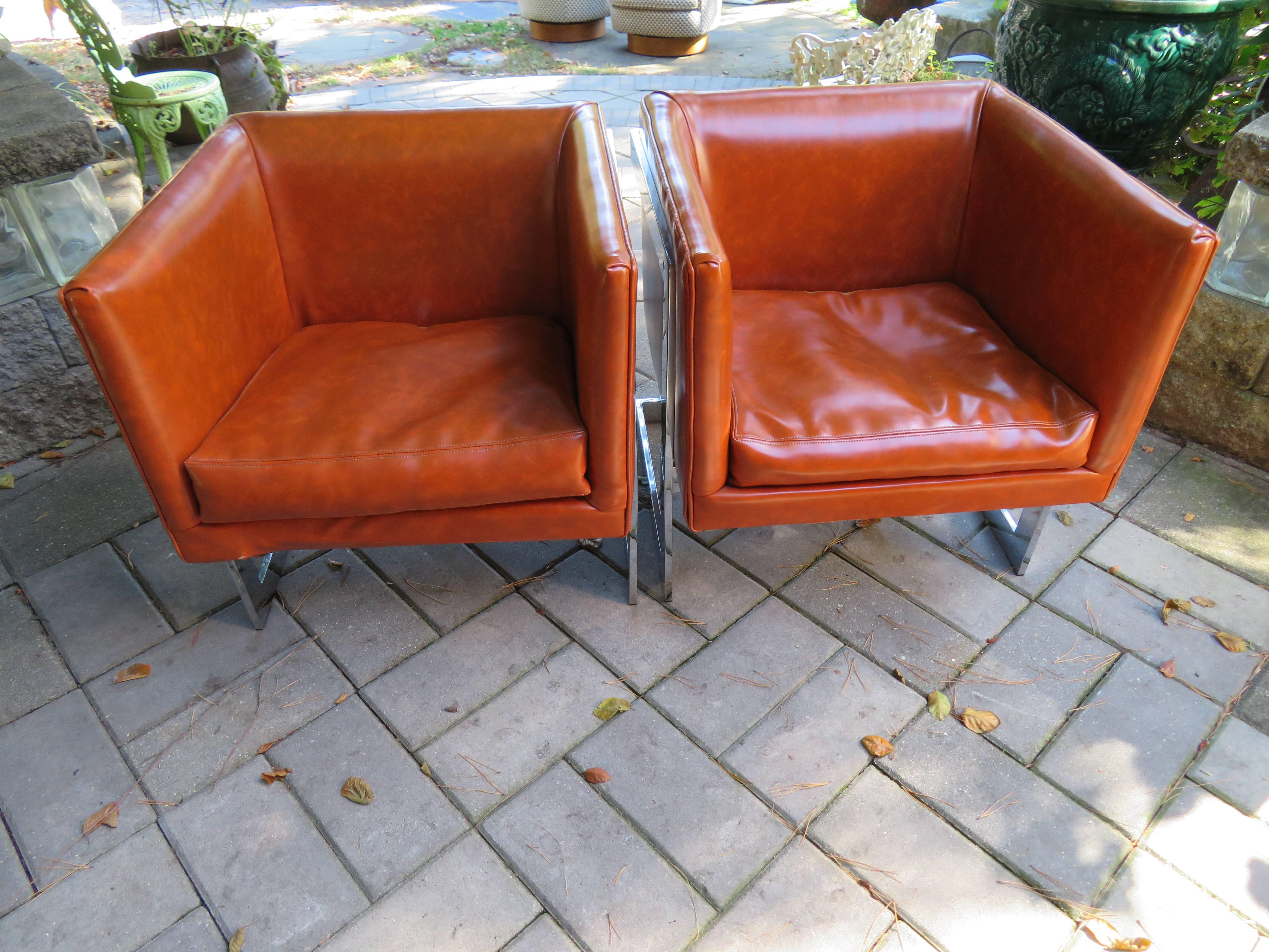 Stunning Pair of Signed Milo Baughman Thayer Coggin Chrome Cube Chairs Modern In Good Condition For Sale In Pemberton, NJ