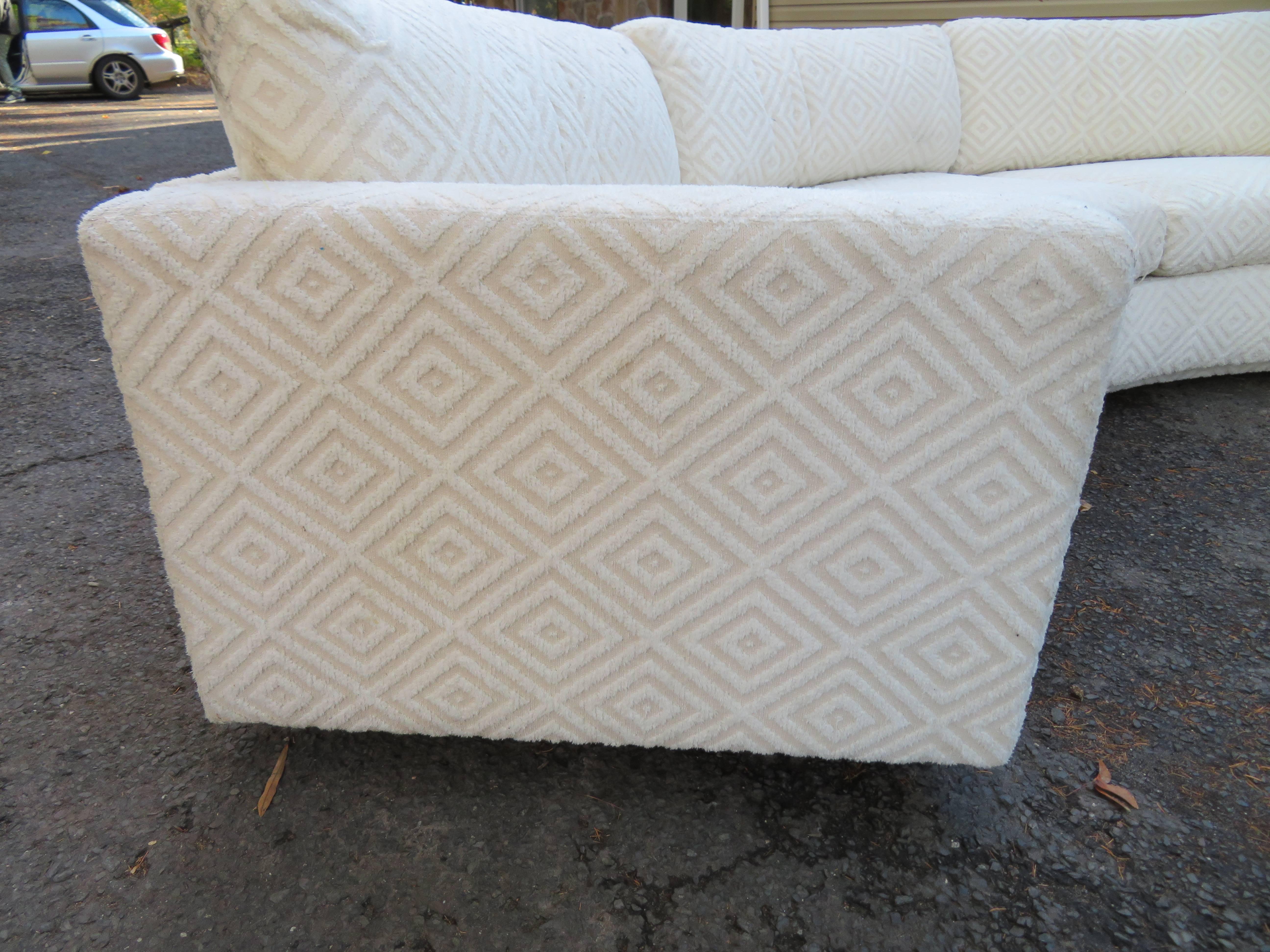 Fabulous Two-Piece Milo Baughman Circular Sectional Sofa, Mid-Century Curved 3